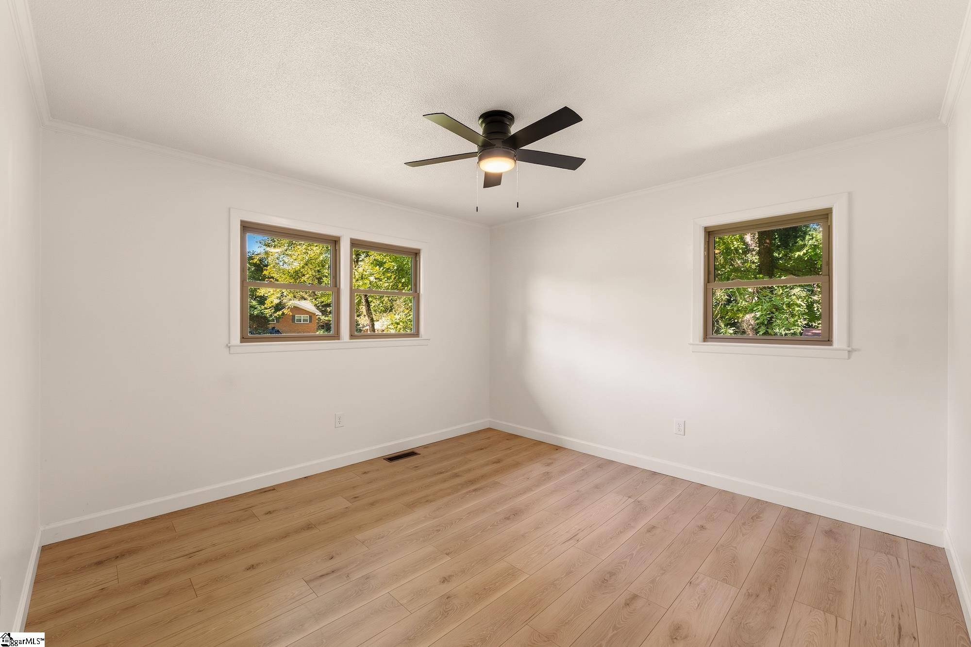 415 Ponce De Leon Drive Property Photo 15