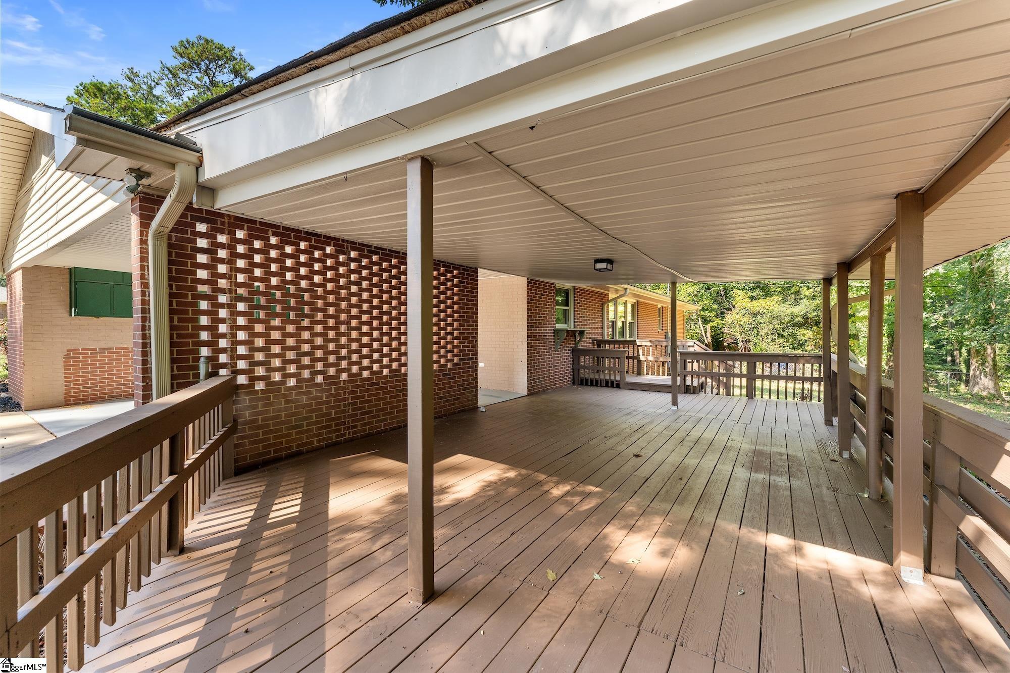 415 Ponce De Leon Drive Property Photo 23