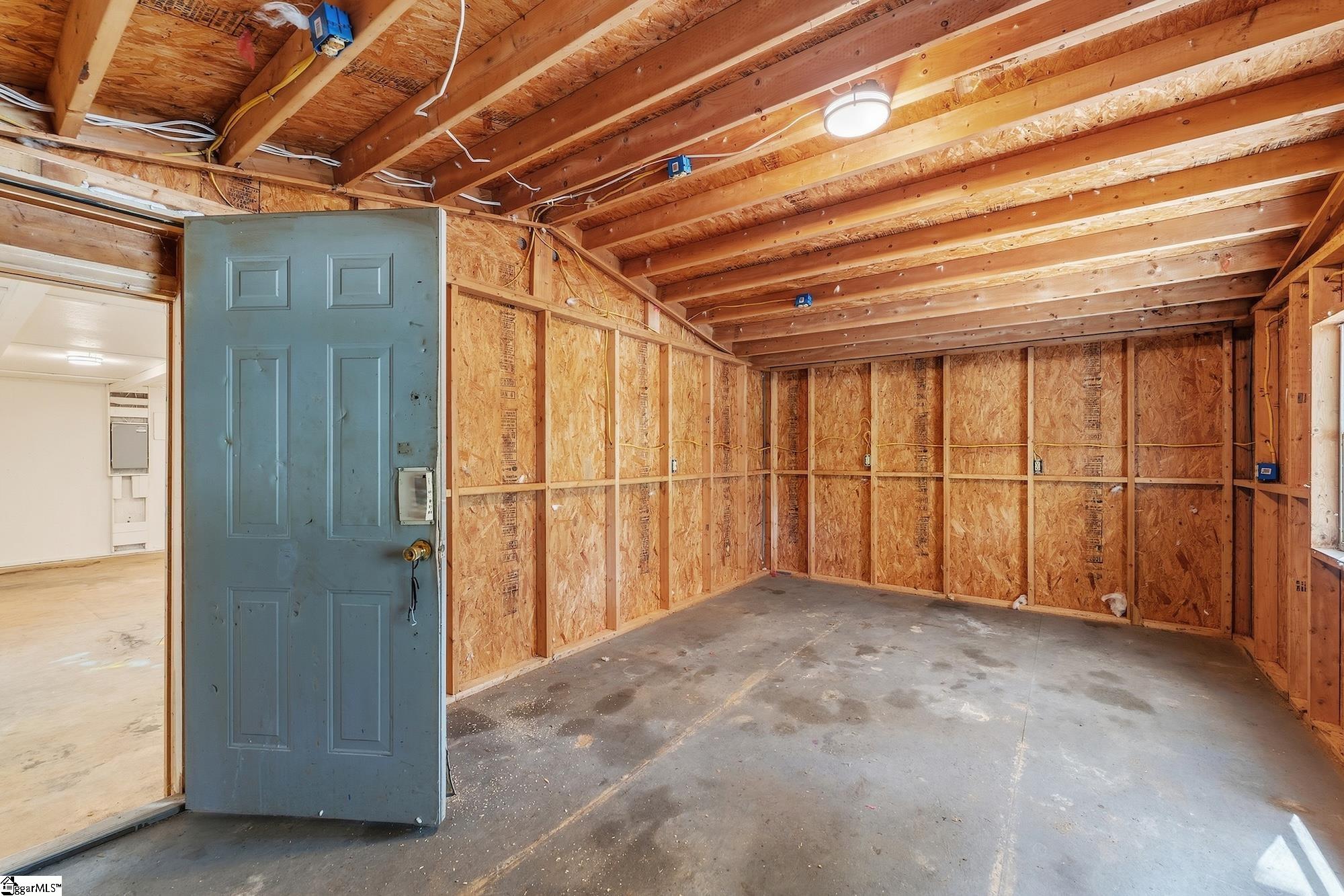 415 Ponce De Leon Drive Property Photo 34