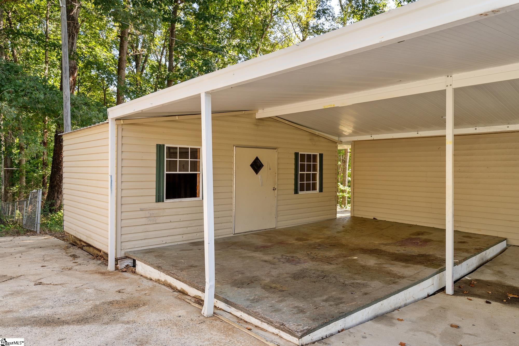415 Ponce De Leon Drive Property Photo 36