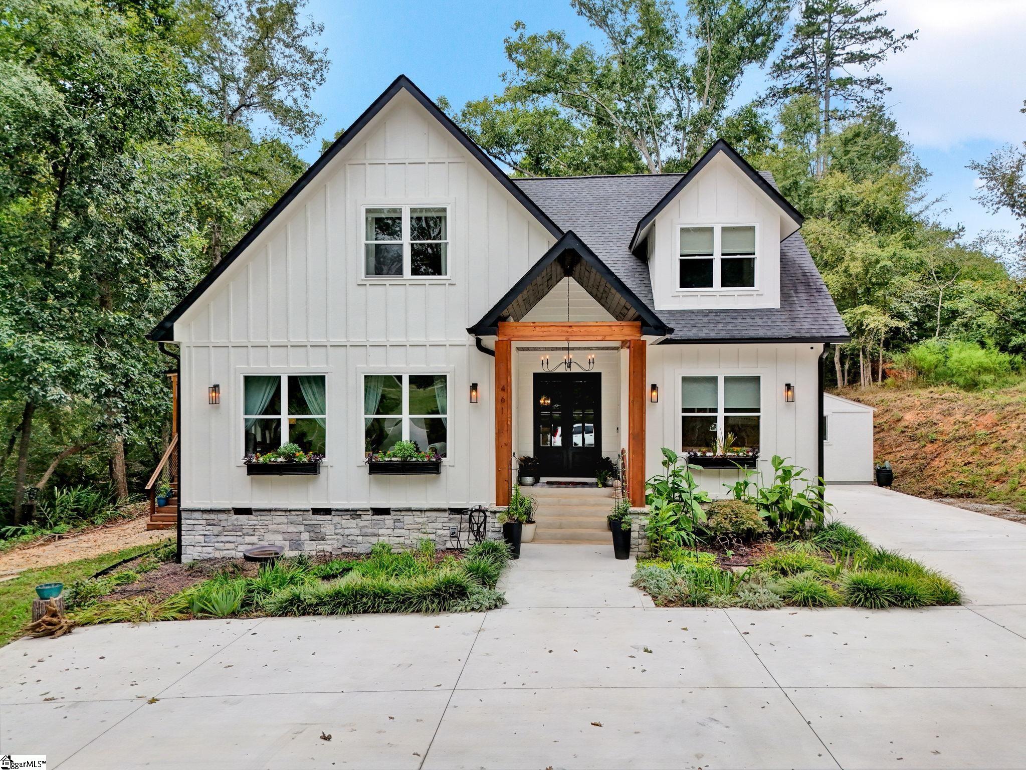 461 N Major Road Property Photo 1