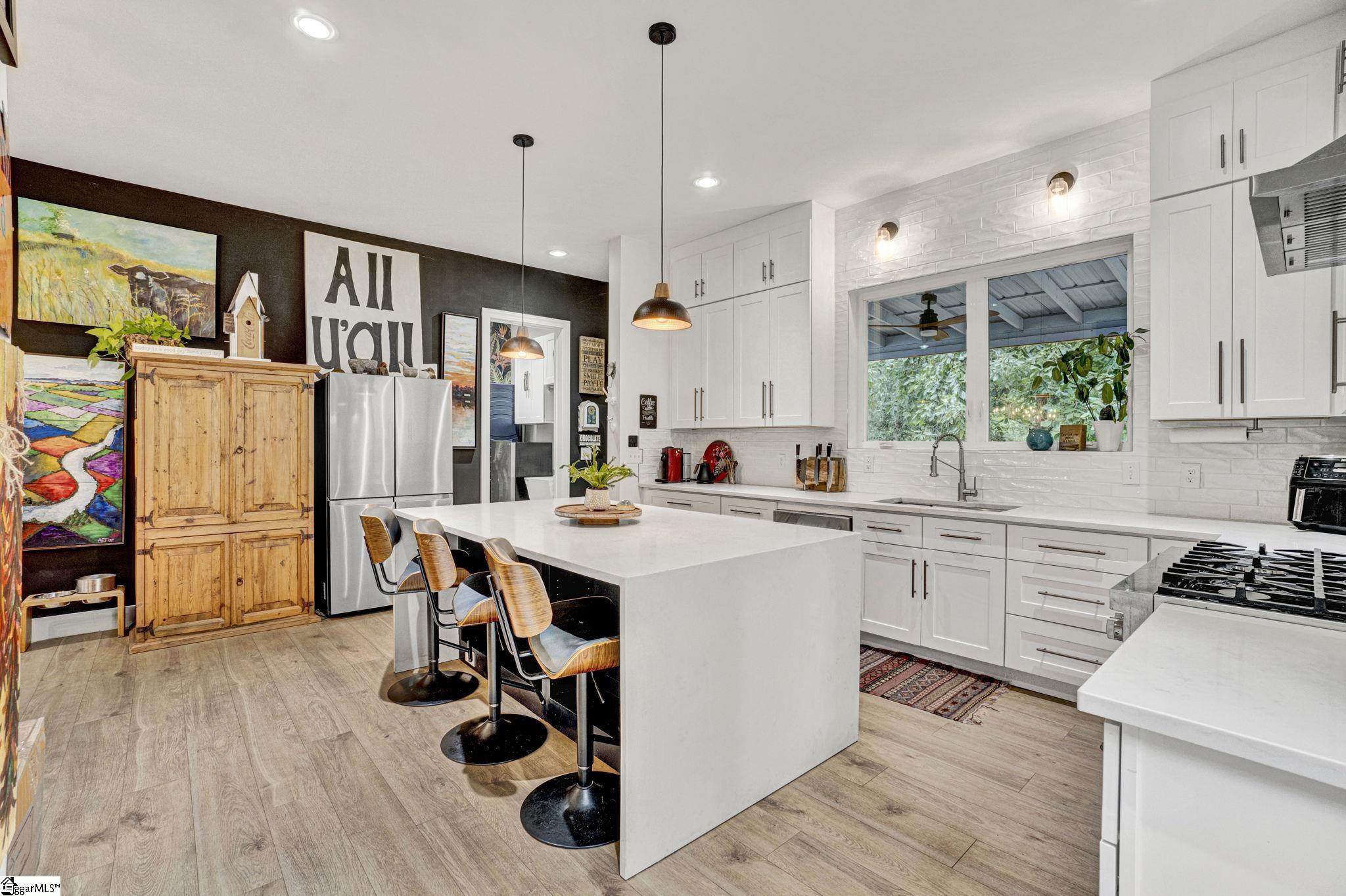 461 N Major Road Property Photo 15
