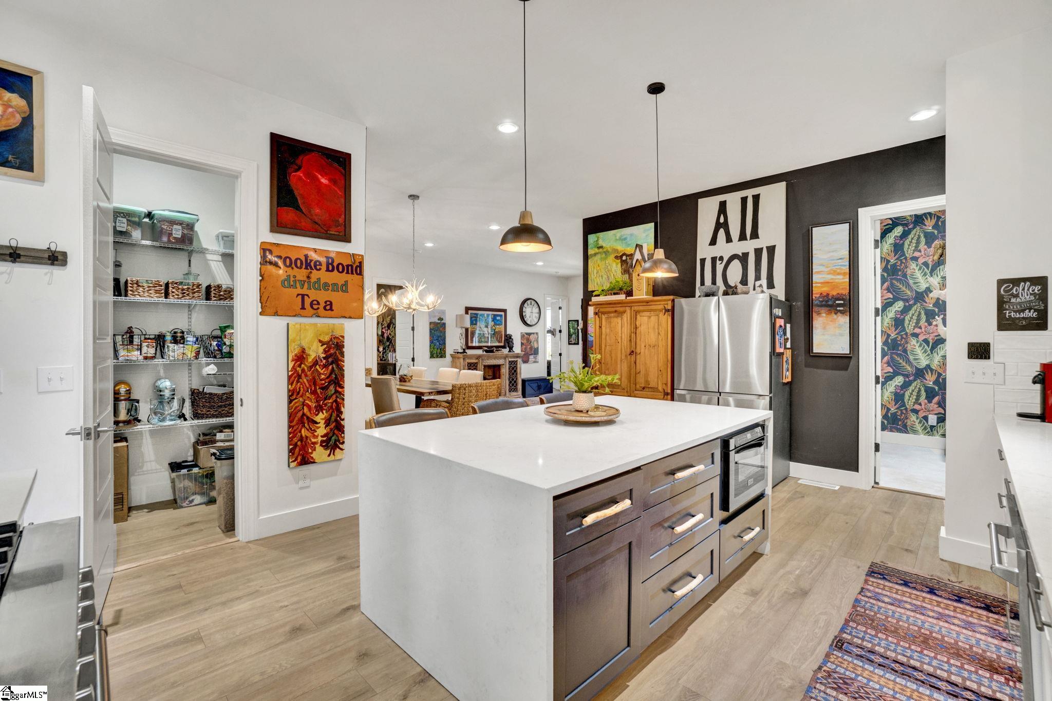461 N Major Road Property Photo 17