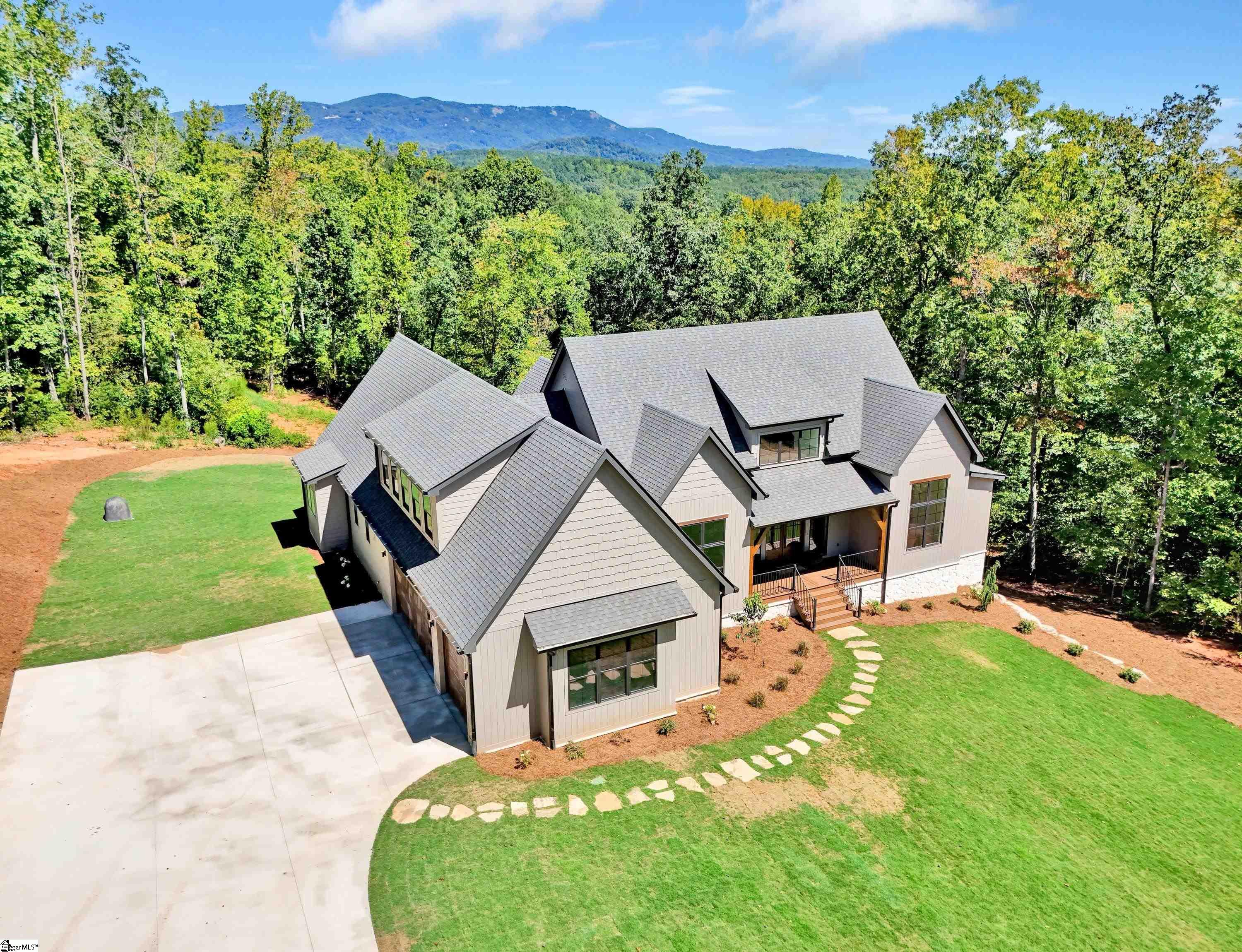 590 Chinquapin Road Property Photo 8
