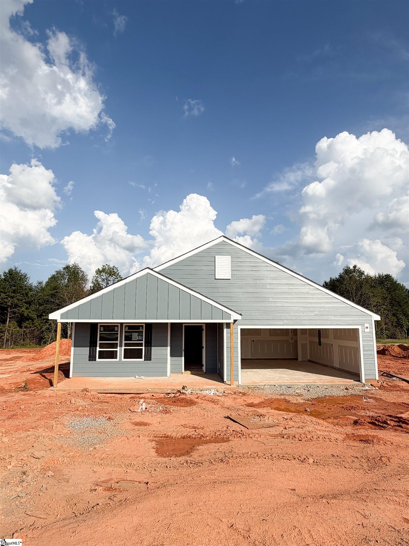 104 Henderson Road Property Photo 1