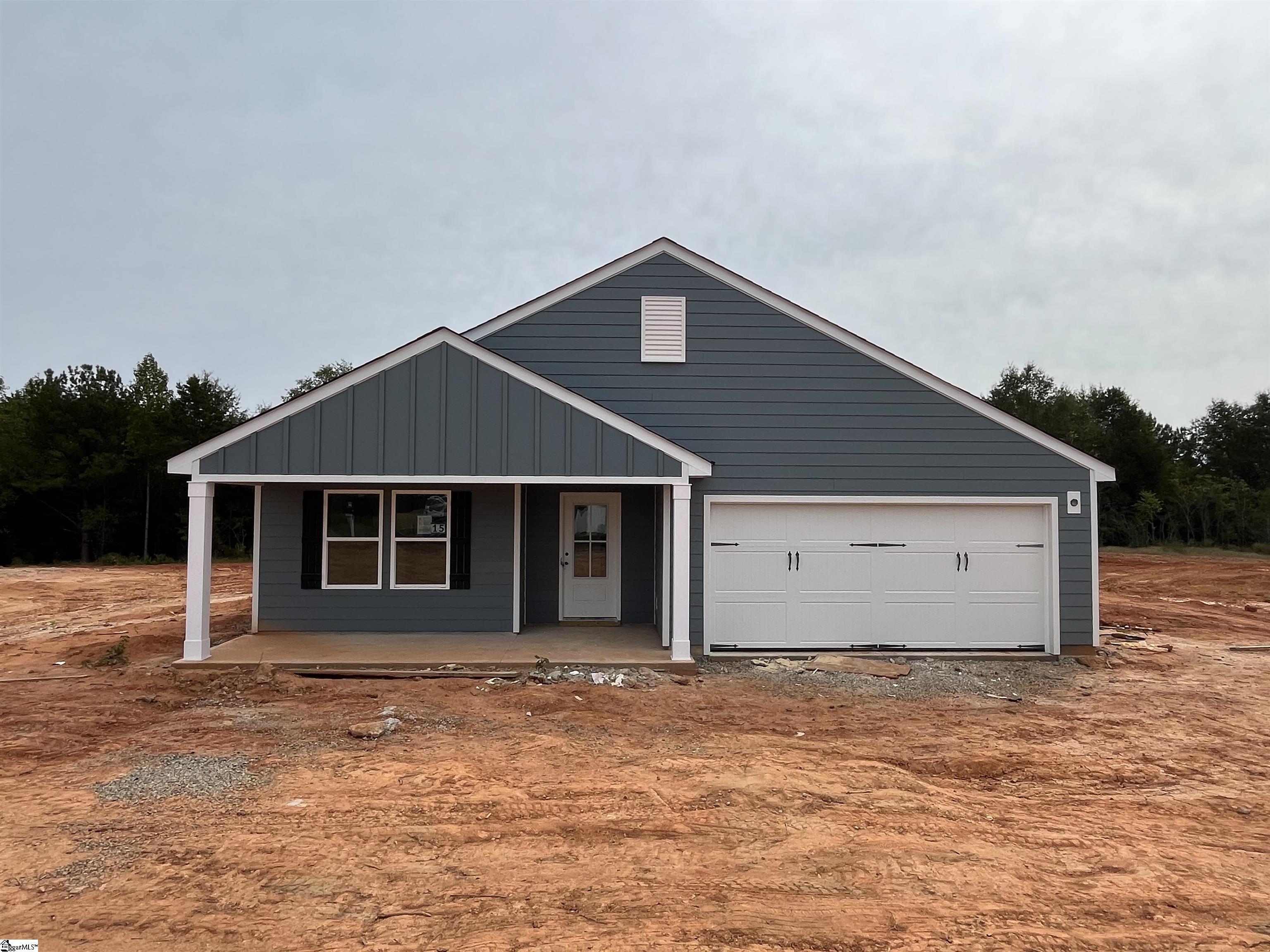 104 Henderson Road Property Photo 1