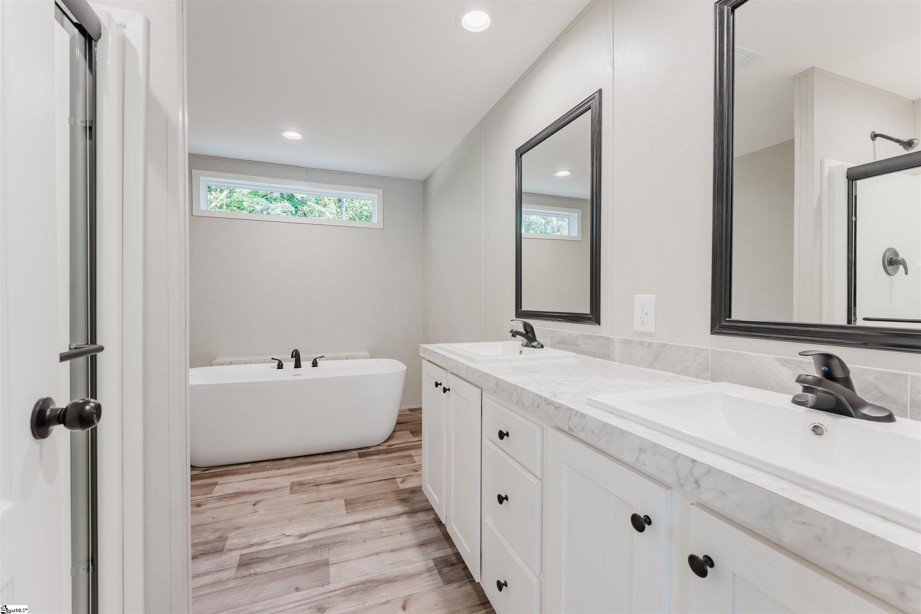 215 Ballard Road Property Photo 15