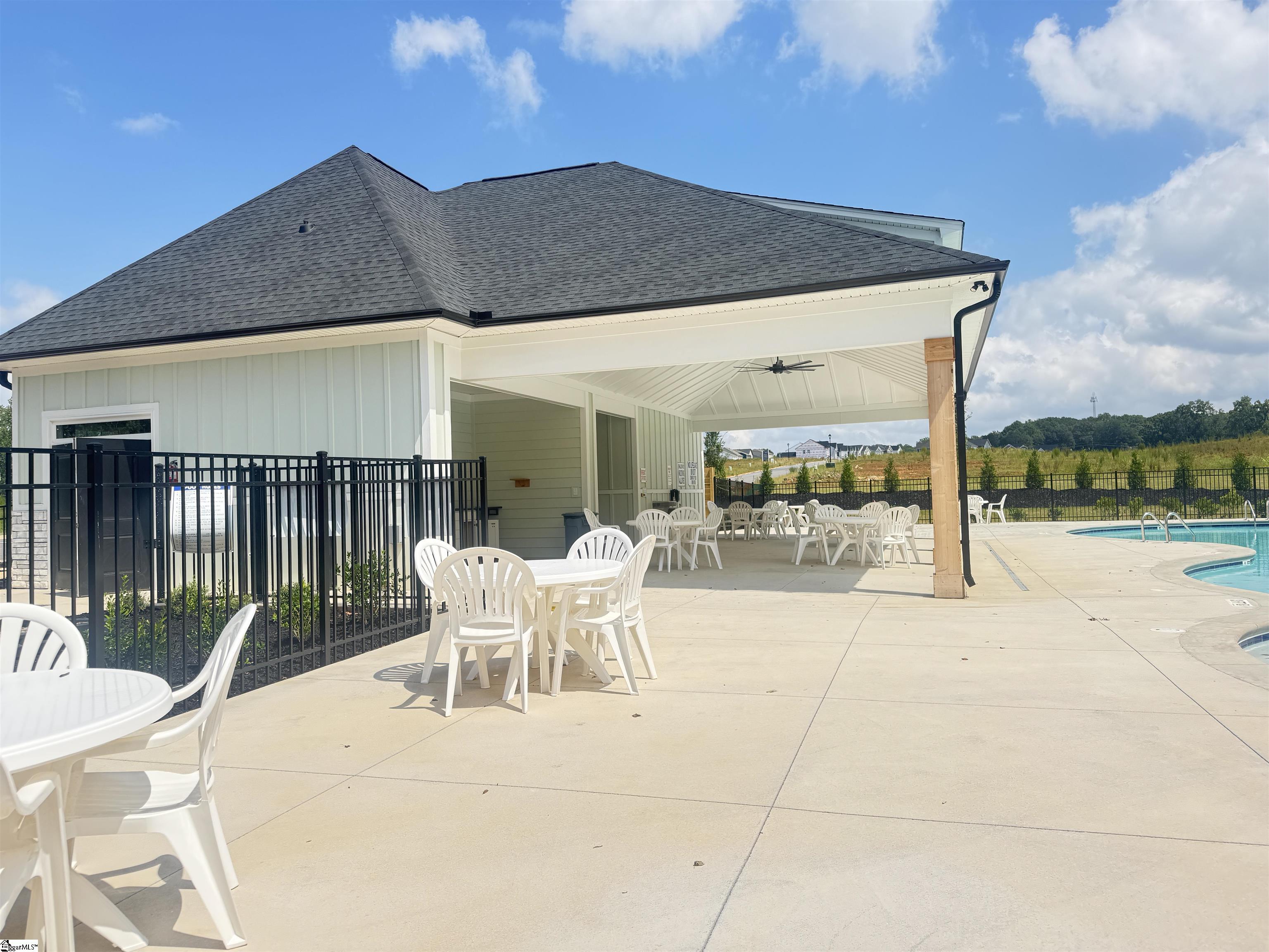 1133 Ogeechee Court Property Photo 6