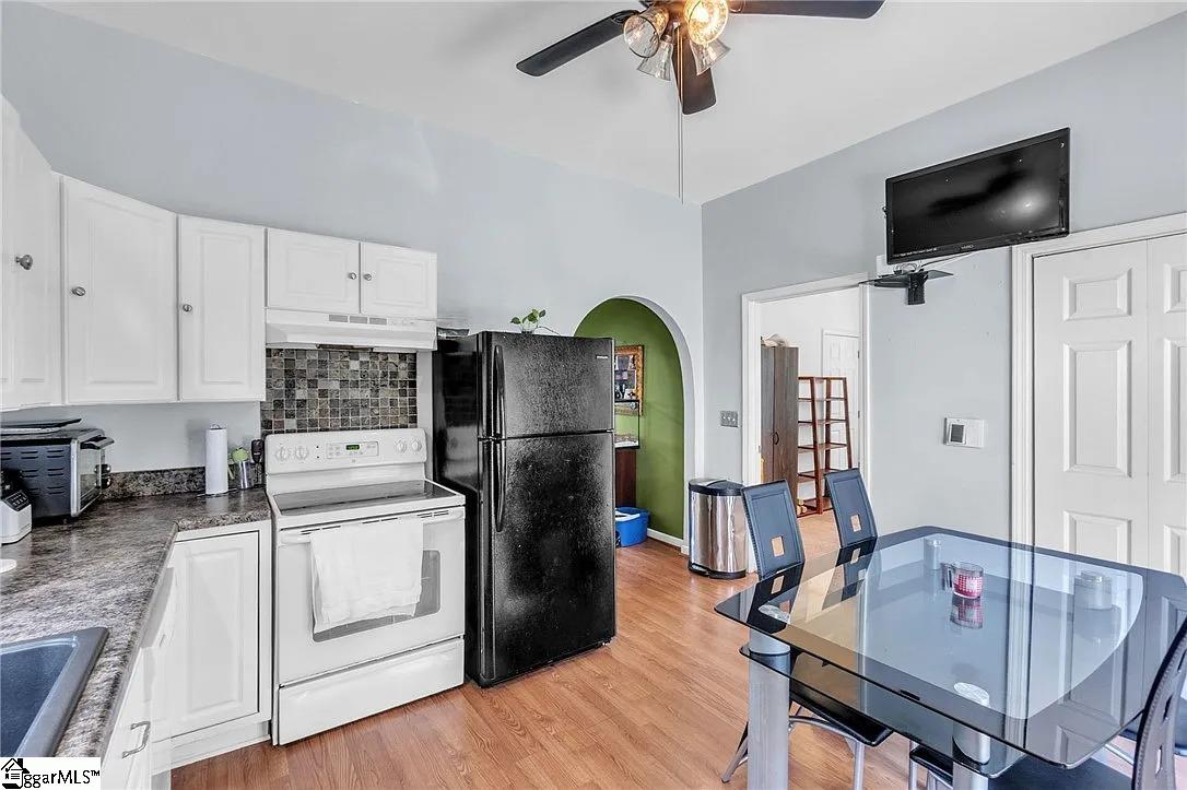 15 Humbert Street Property Photo 7