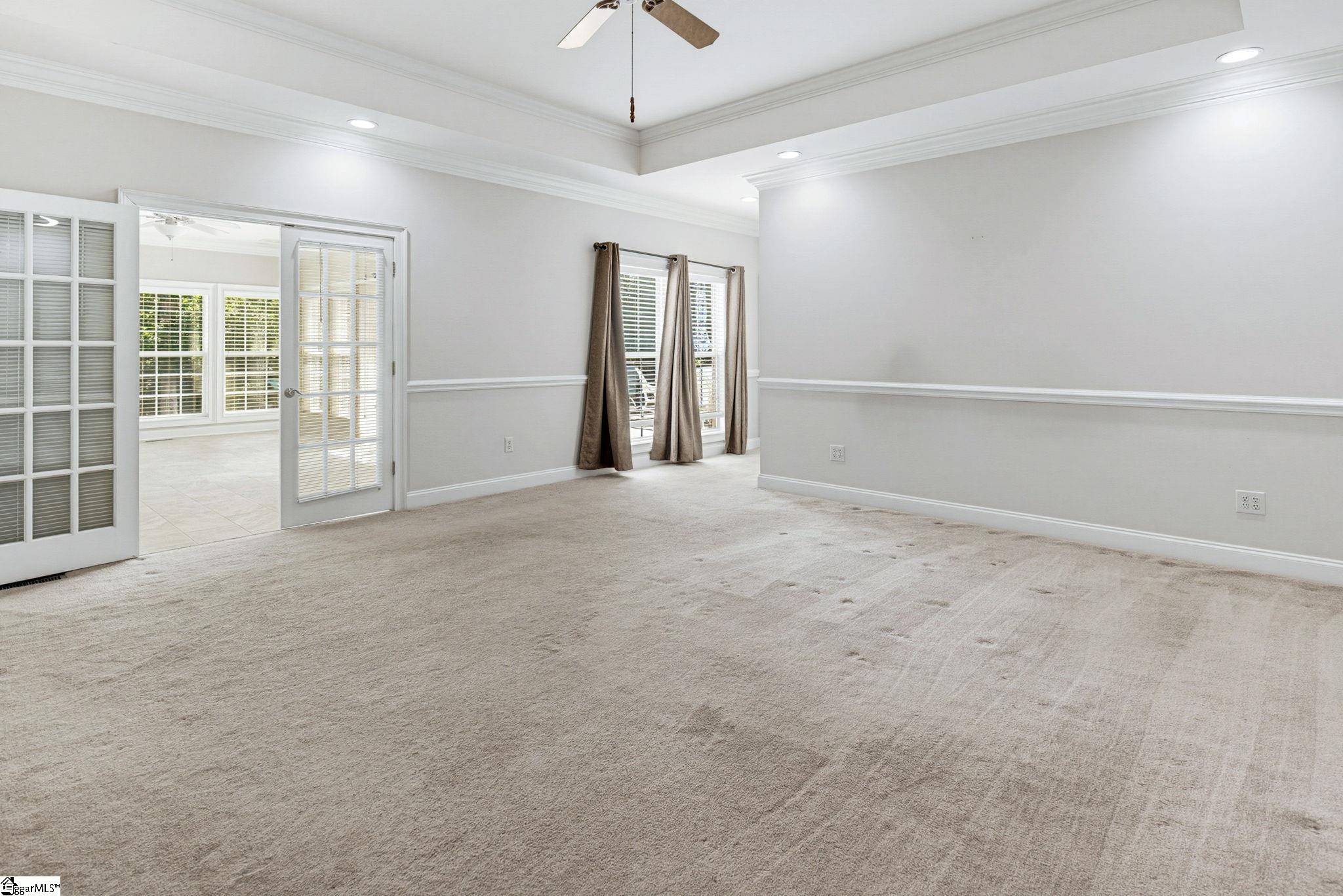 301 Glen Meadows Drive Property Photo 14