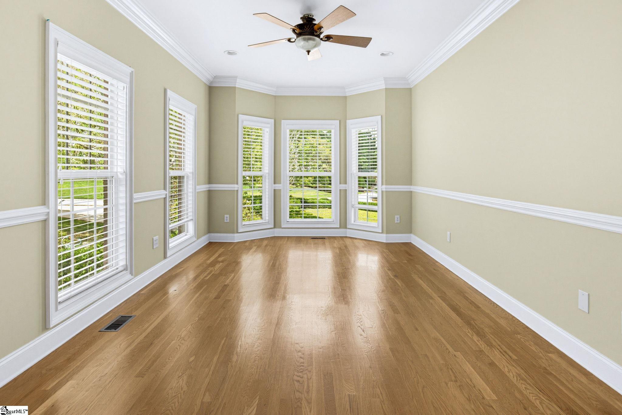 301 Glen Meadows Drive Property Photo 28