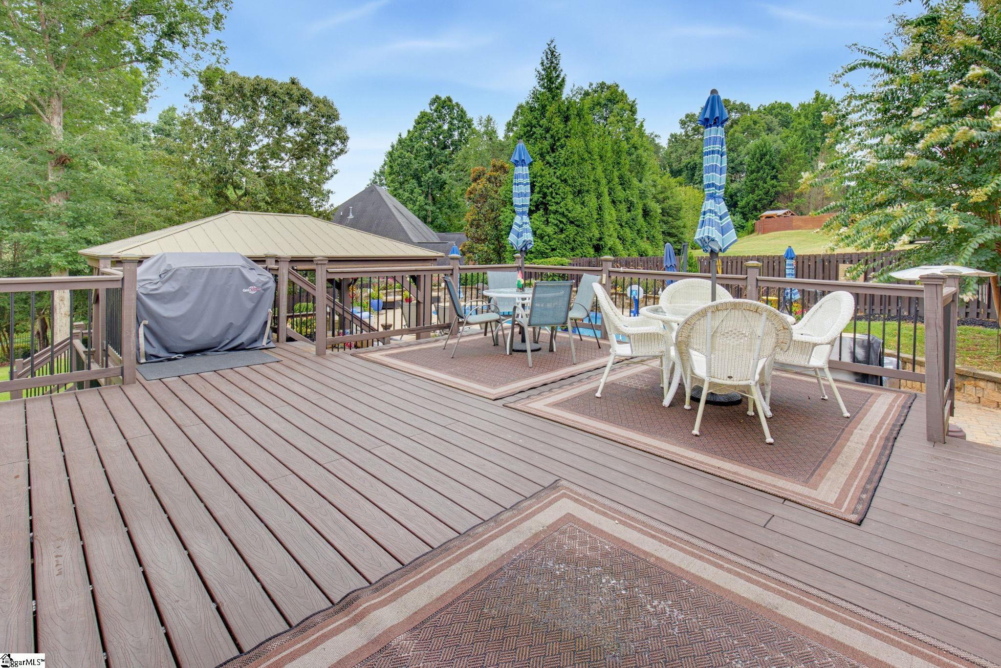301 Glen Meadows Drive Property Photo 44