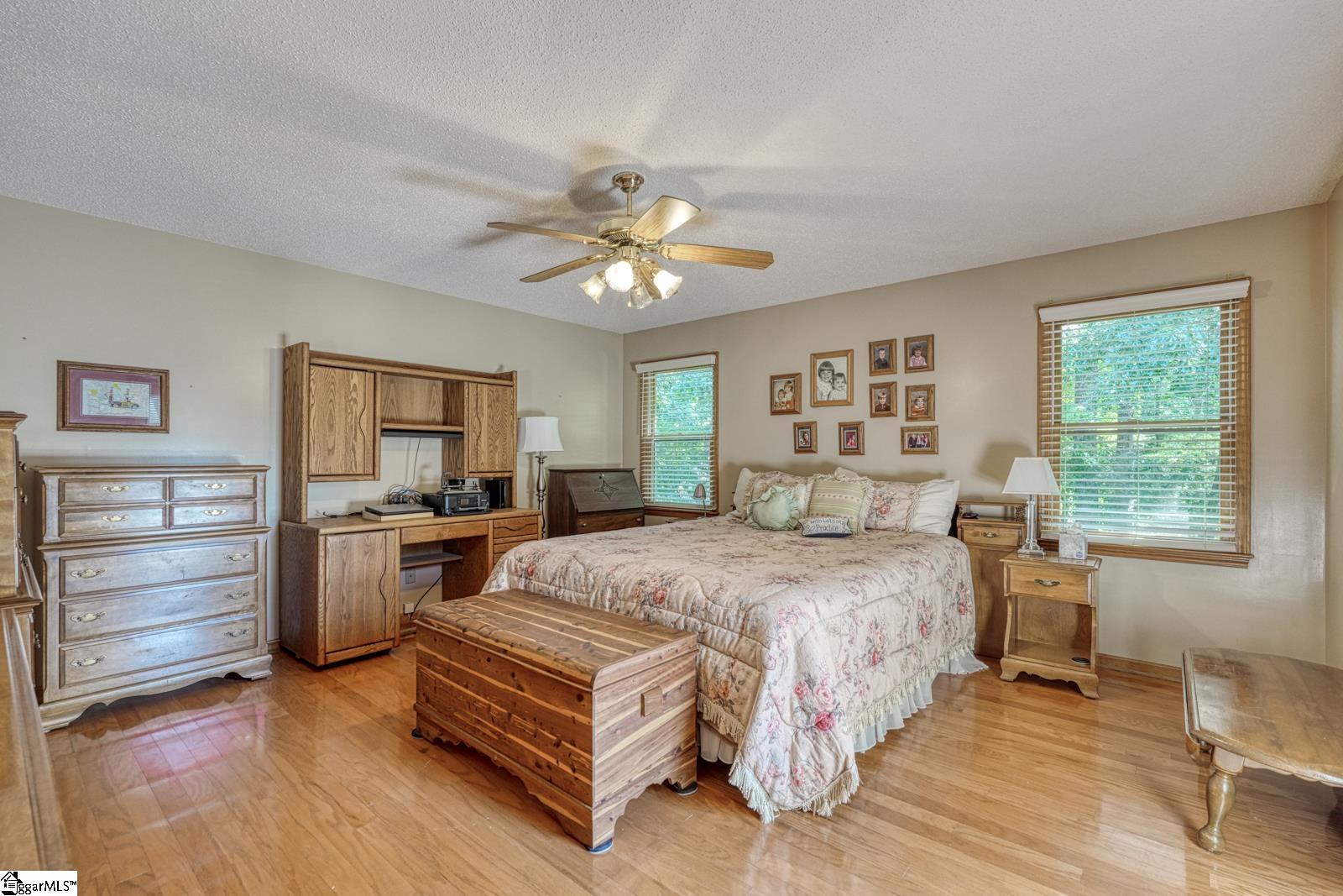 366 Shallowford Drive Property Photo 9