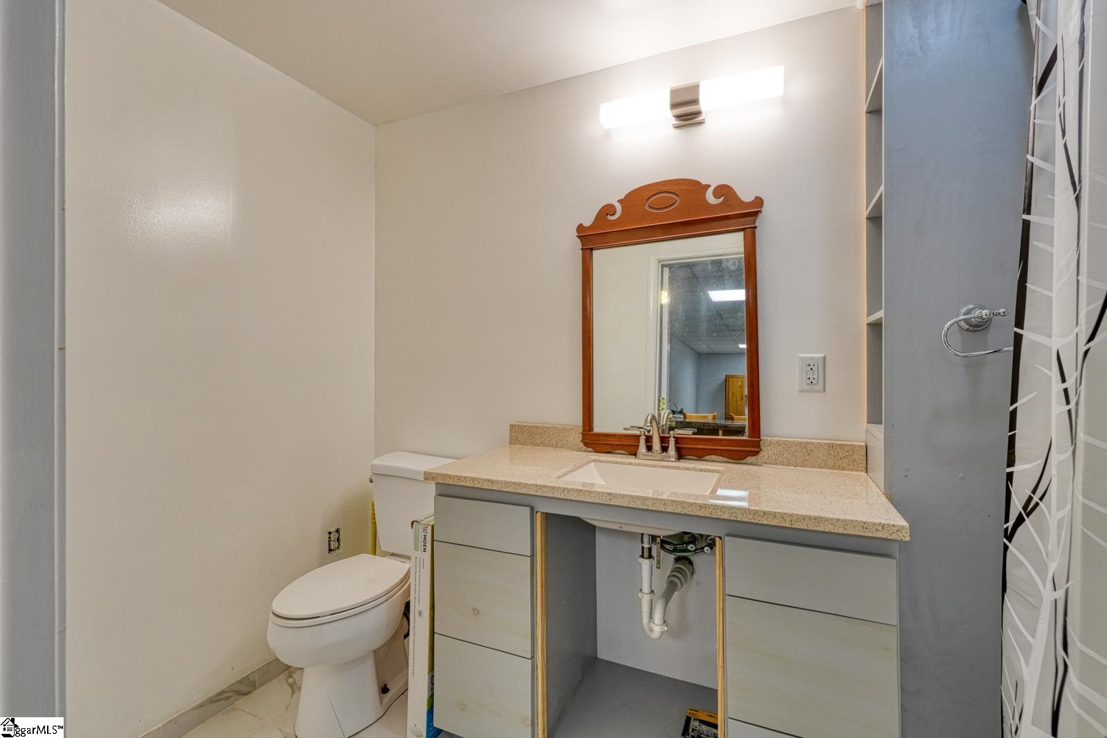 366 Shallowford Drive Property Photo 17