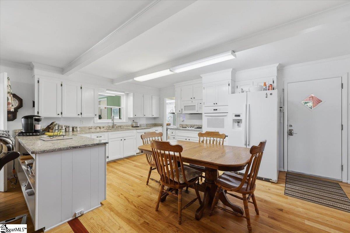 105 Lipscombe Drive Property Photo 14