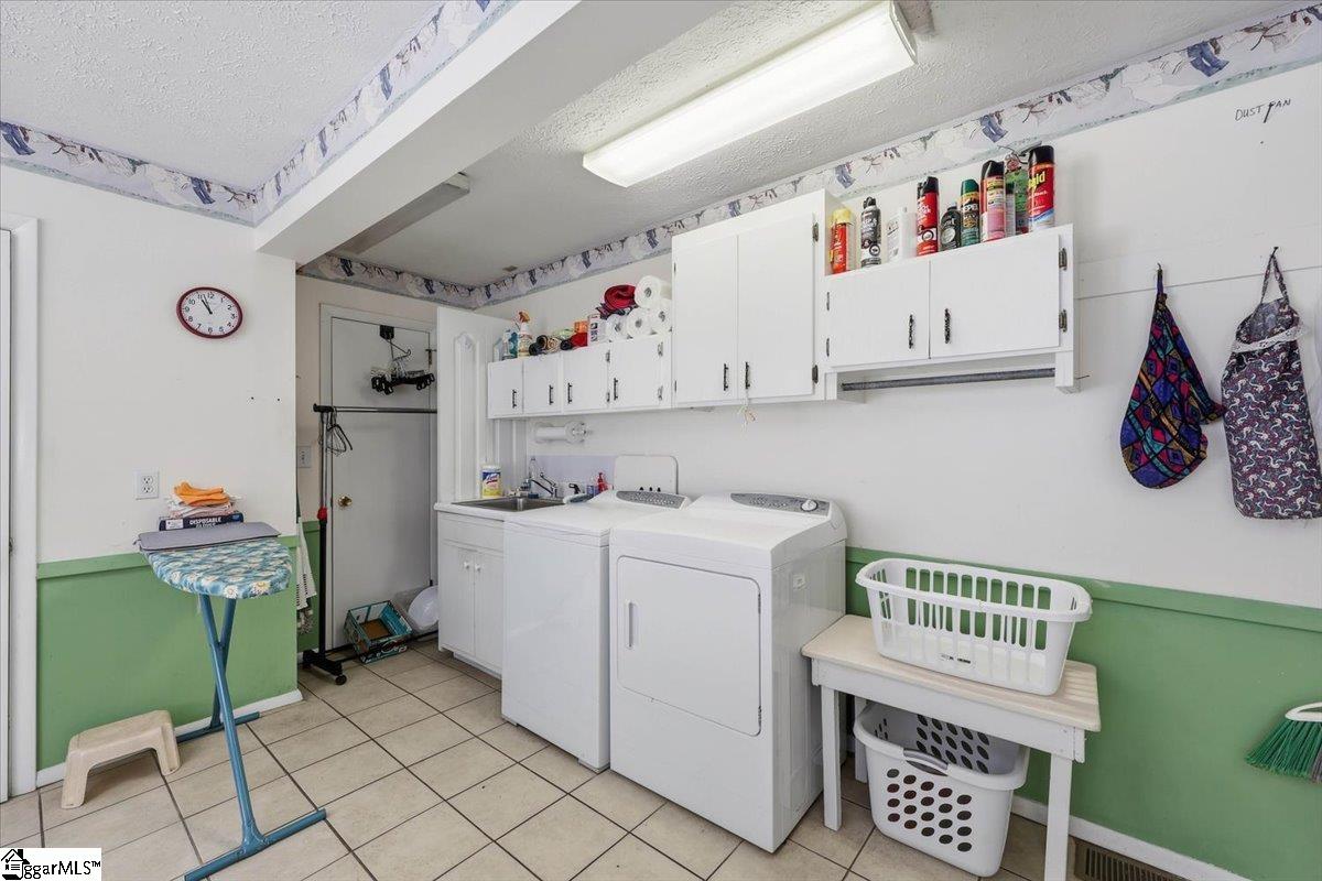 105 Lipscombe Drive Property Photo 16