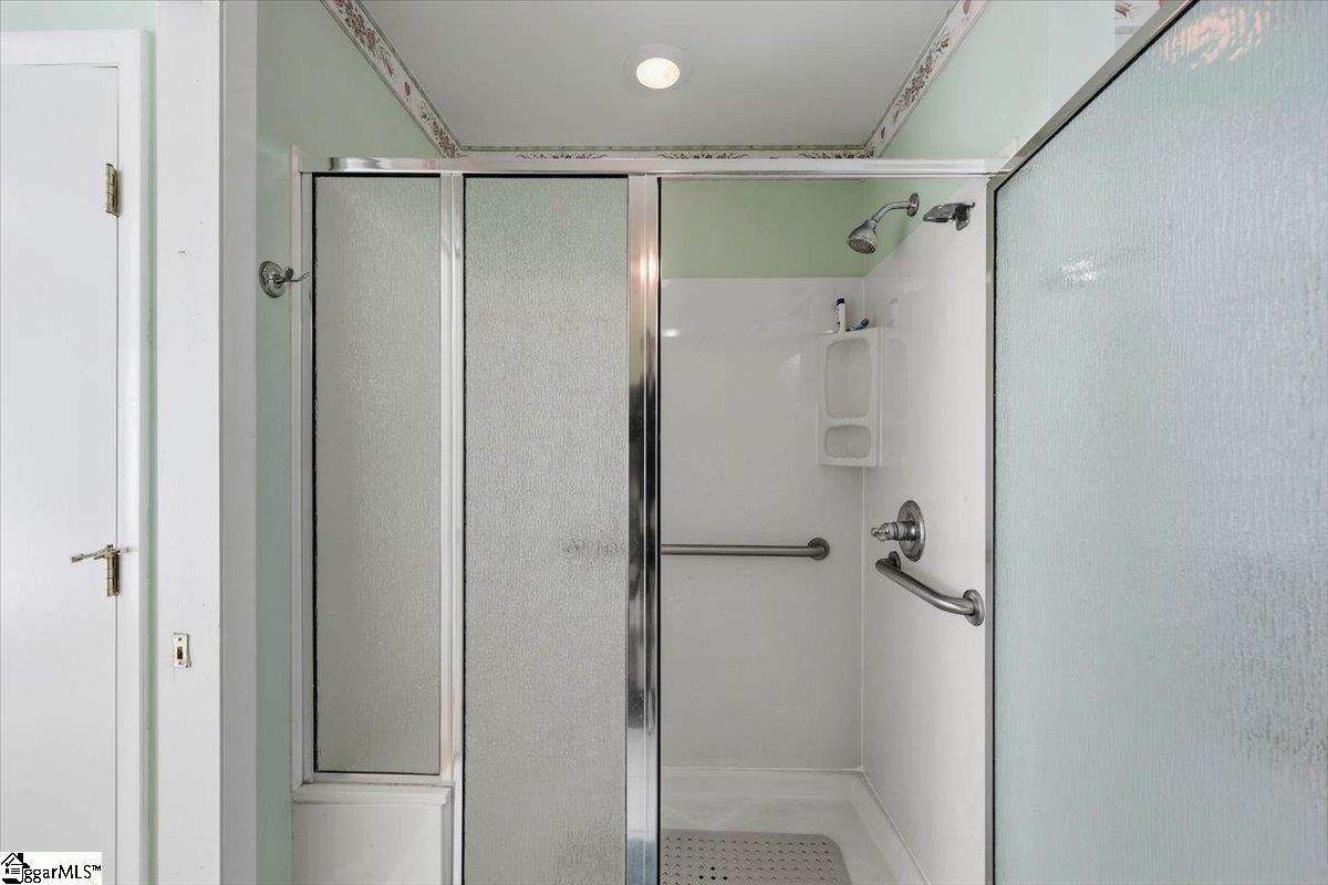 105 Lipscombe Drive Property Photo 29