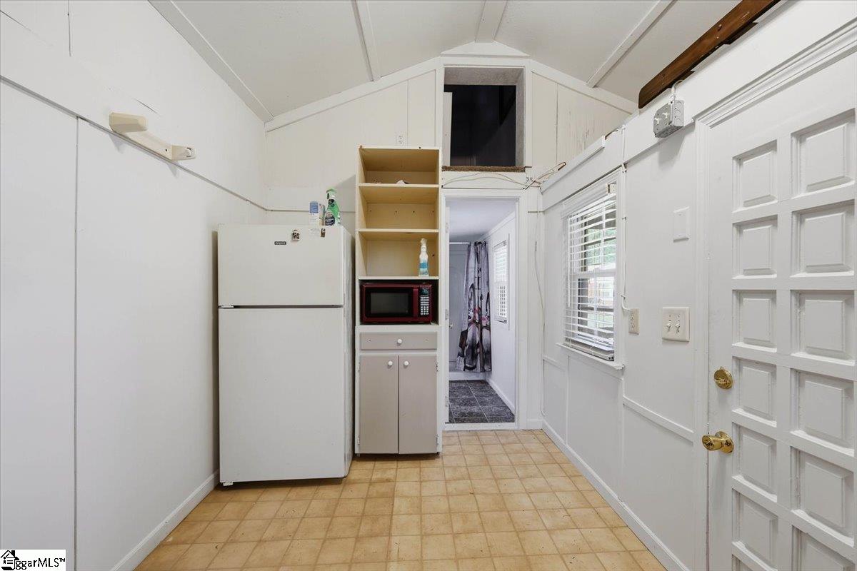 105 Lipscombe Drive Property Photo 40