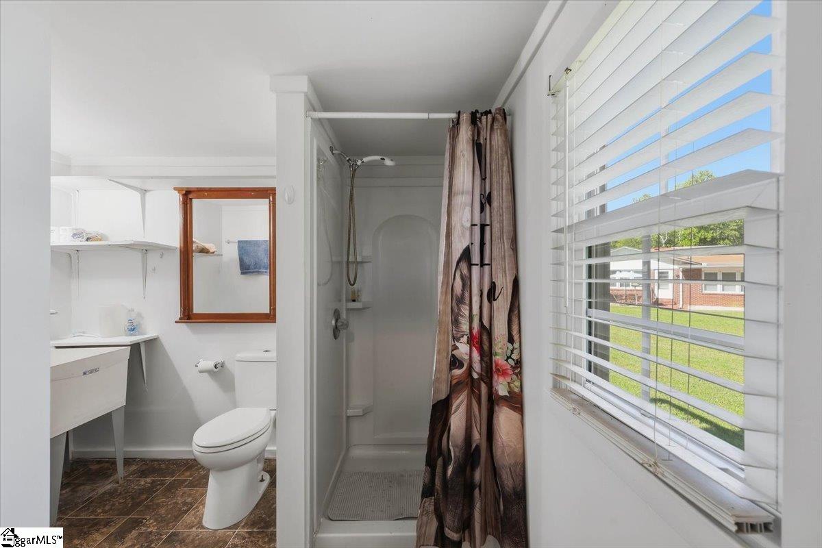 105 Lipscombe Drive Property Photo 42