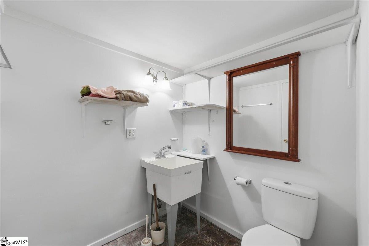 105 Lipscombe Drive Property Photo 43