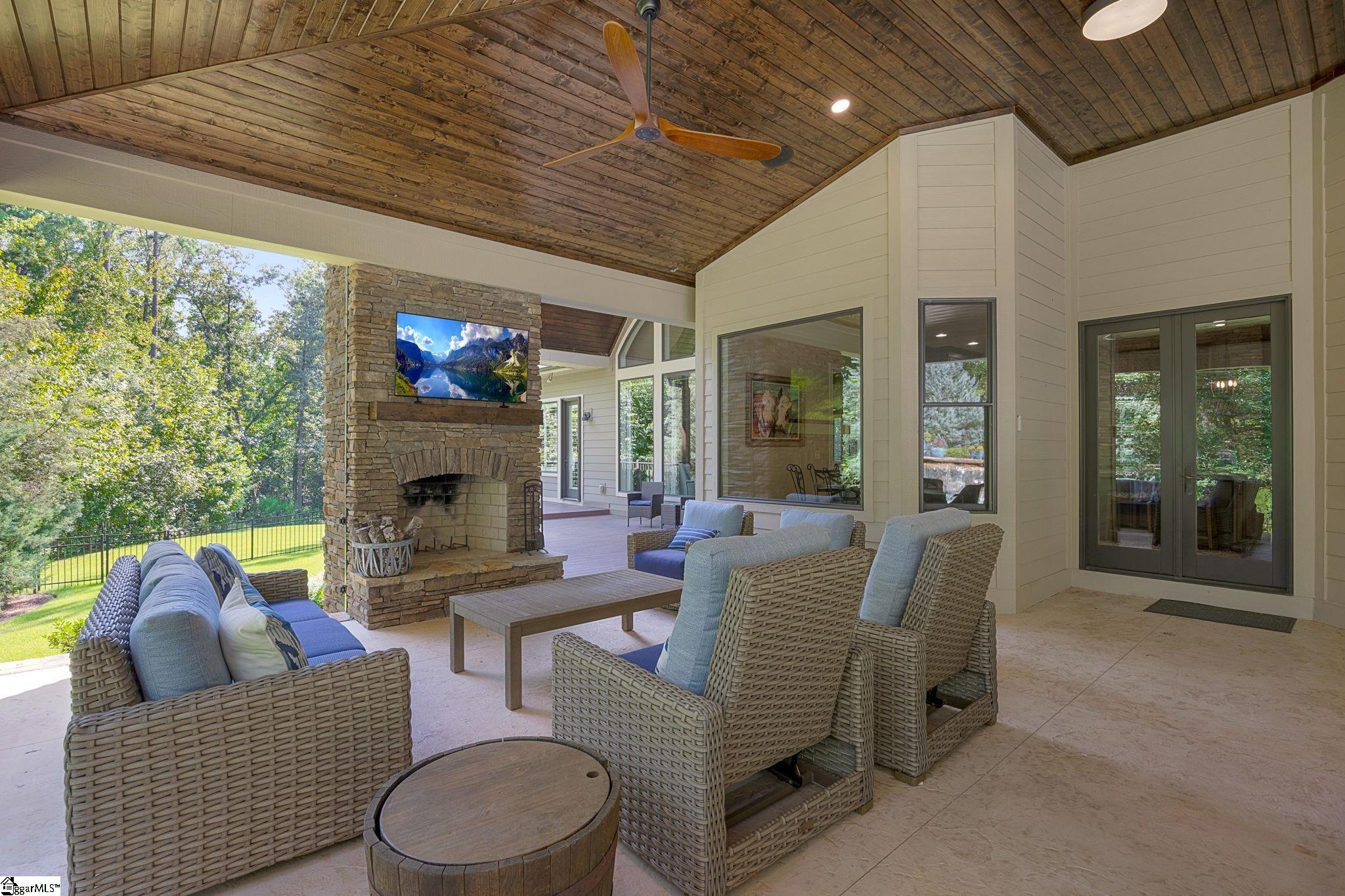 141 Joe Leonard Road Property Photo 42