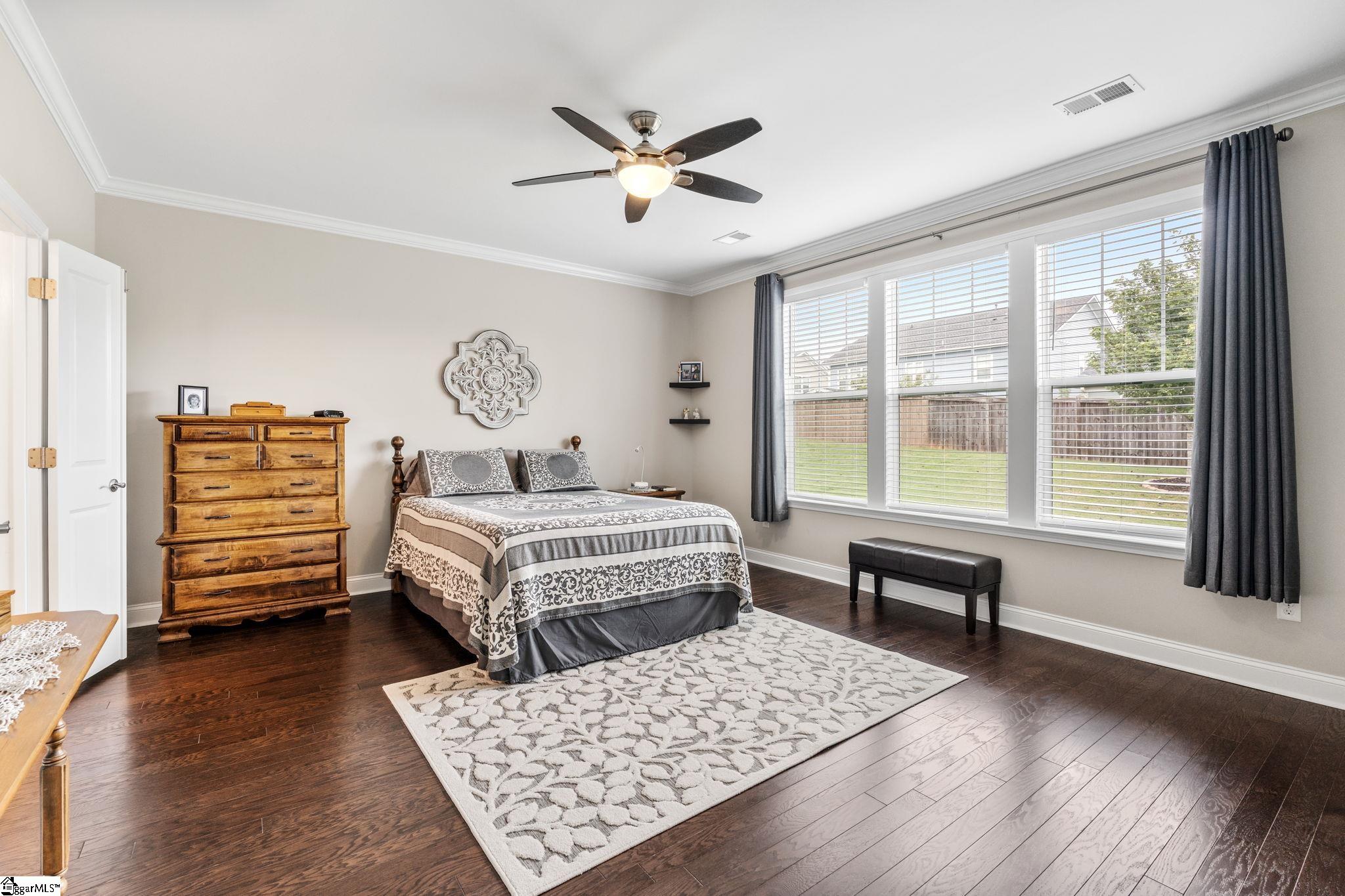 709 Saint Laurent Way Property Photo 17