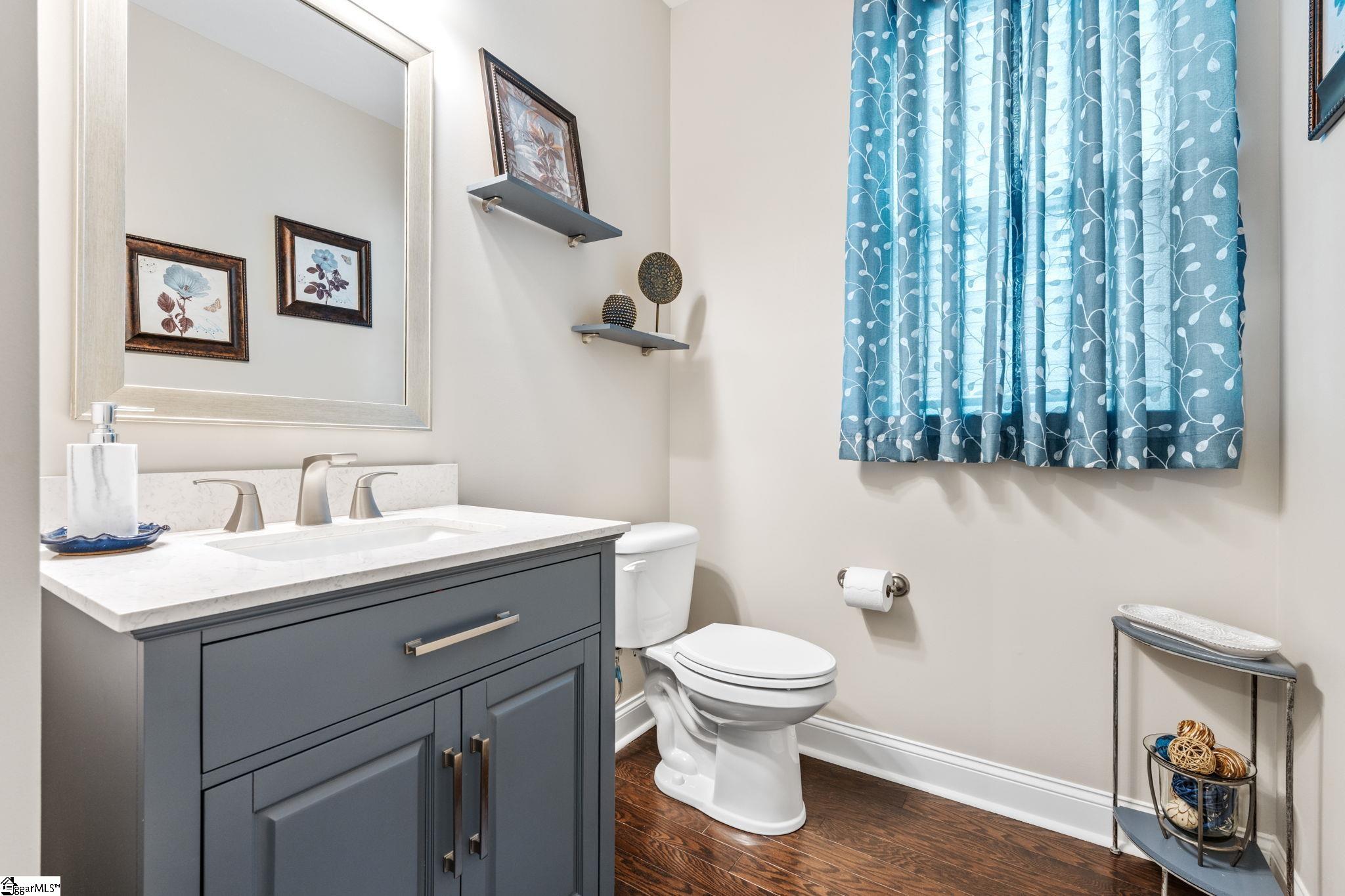 709 Saint Laurent Way Property Photo 24