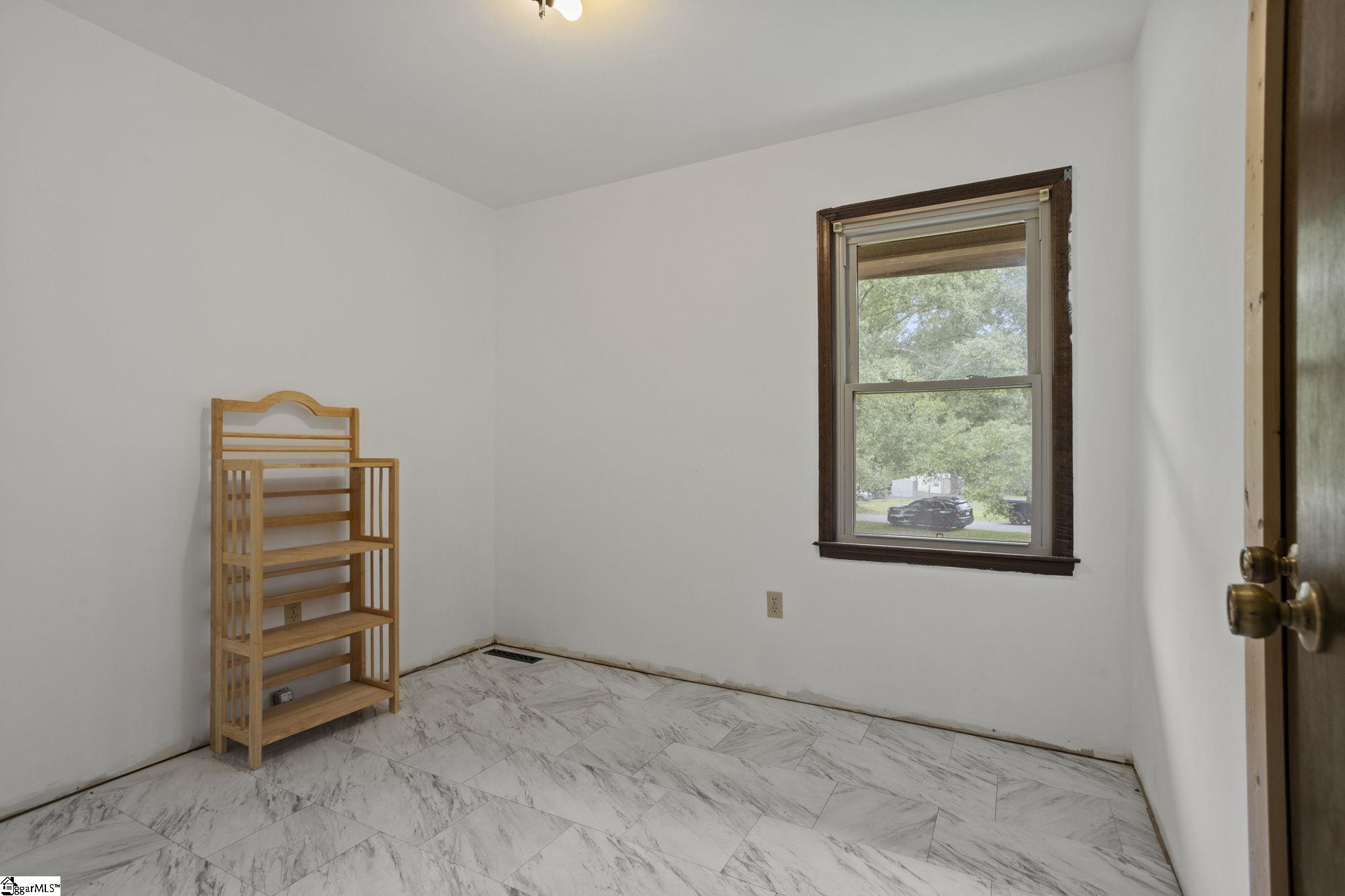 1022 Lakemont Road Property Photo 14