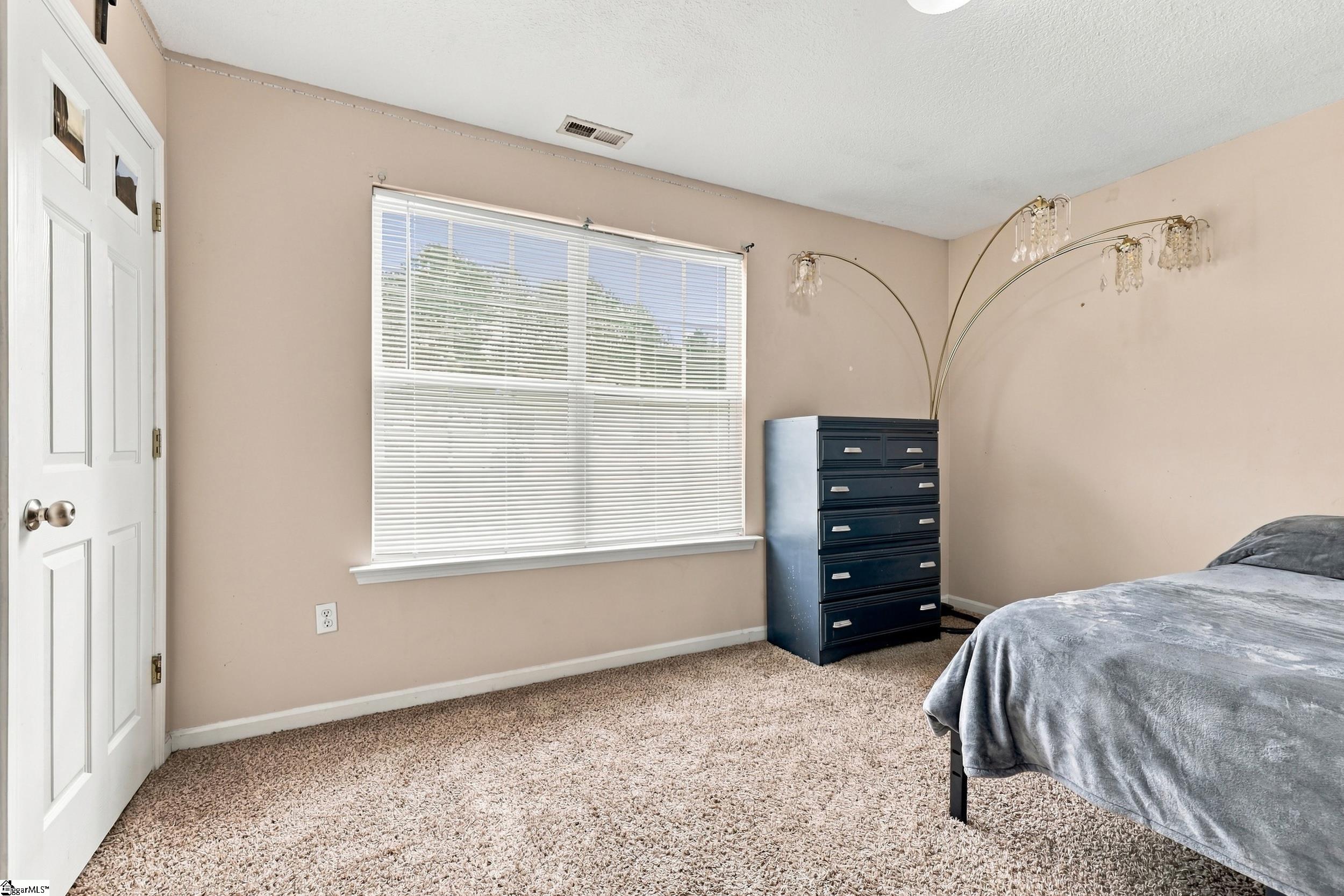 270 Chateau Street Property Photo 20