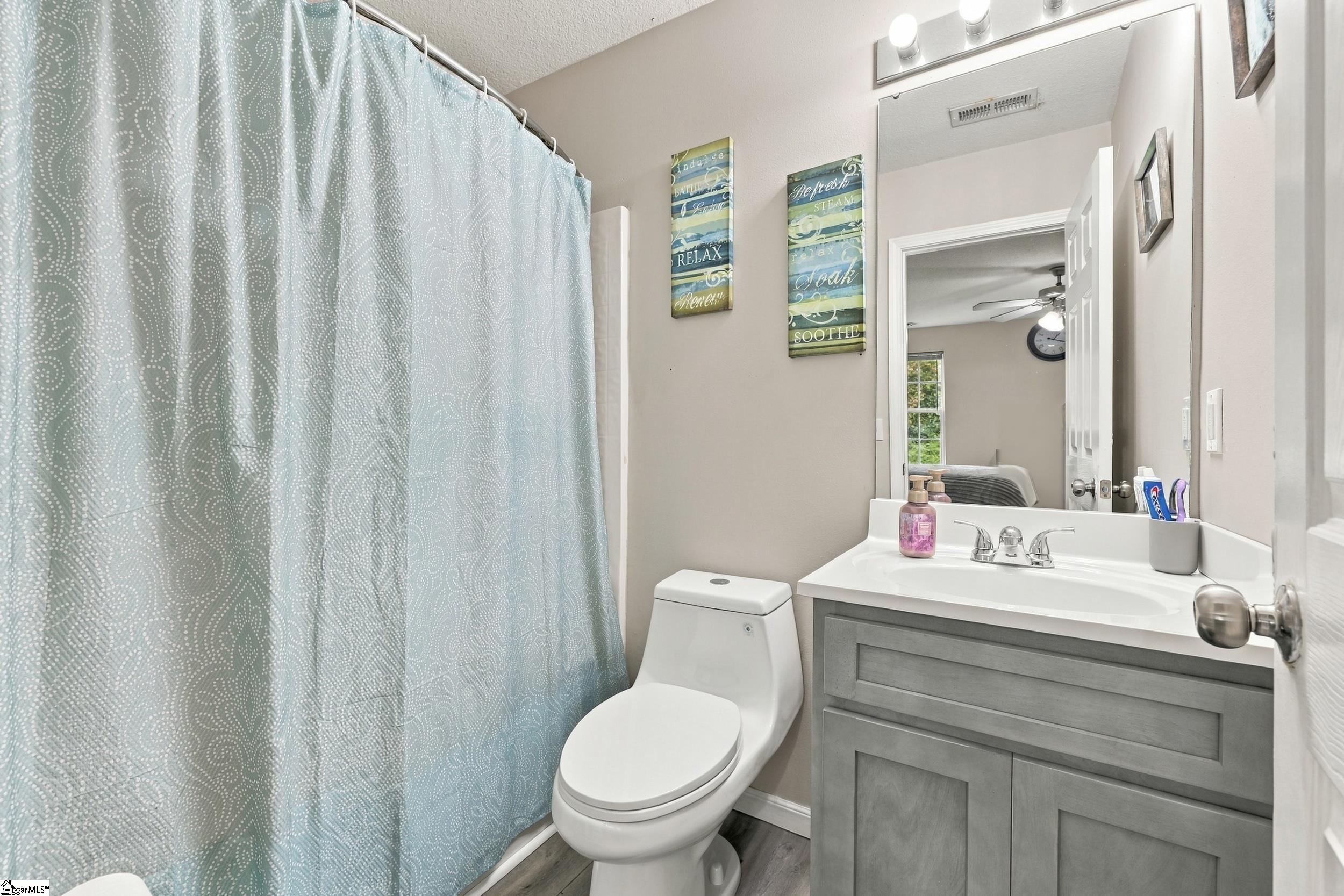 270 Chateau Street Property Photo 27