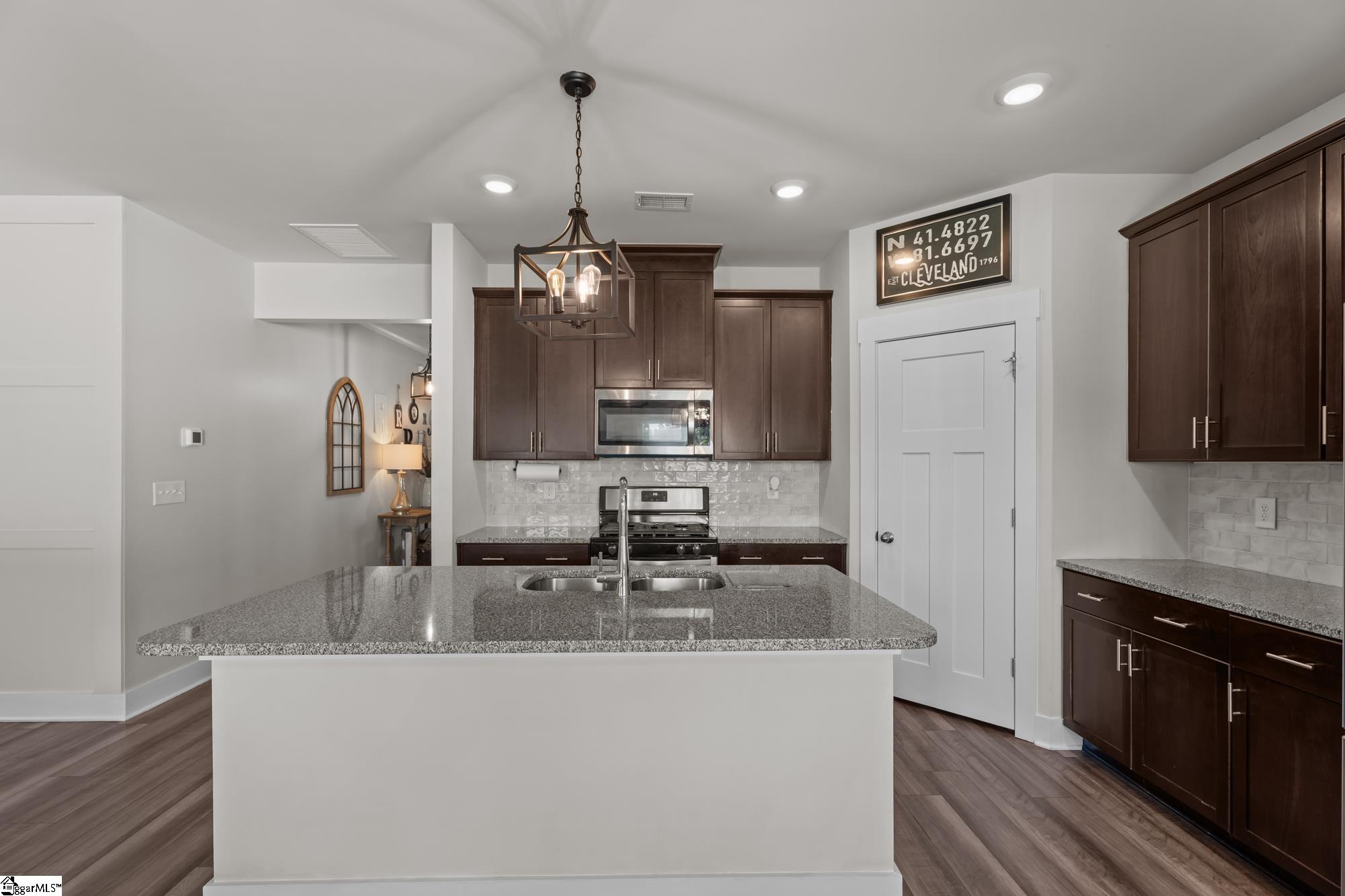 14 Shorncliffe Road Property Photo 10