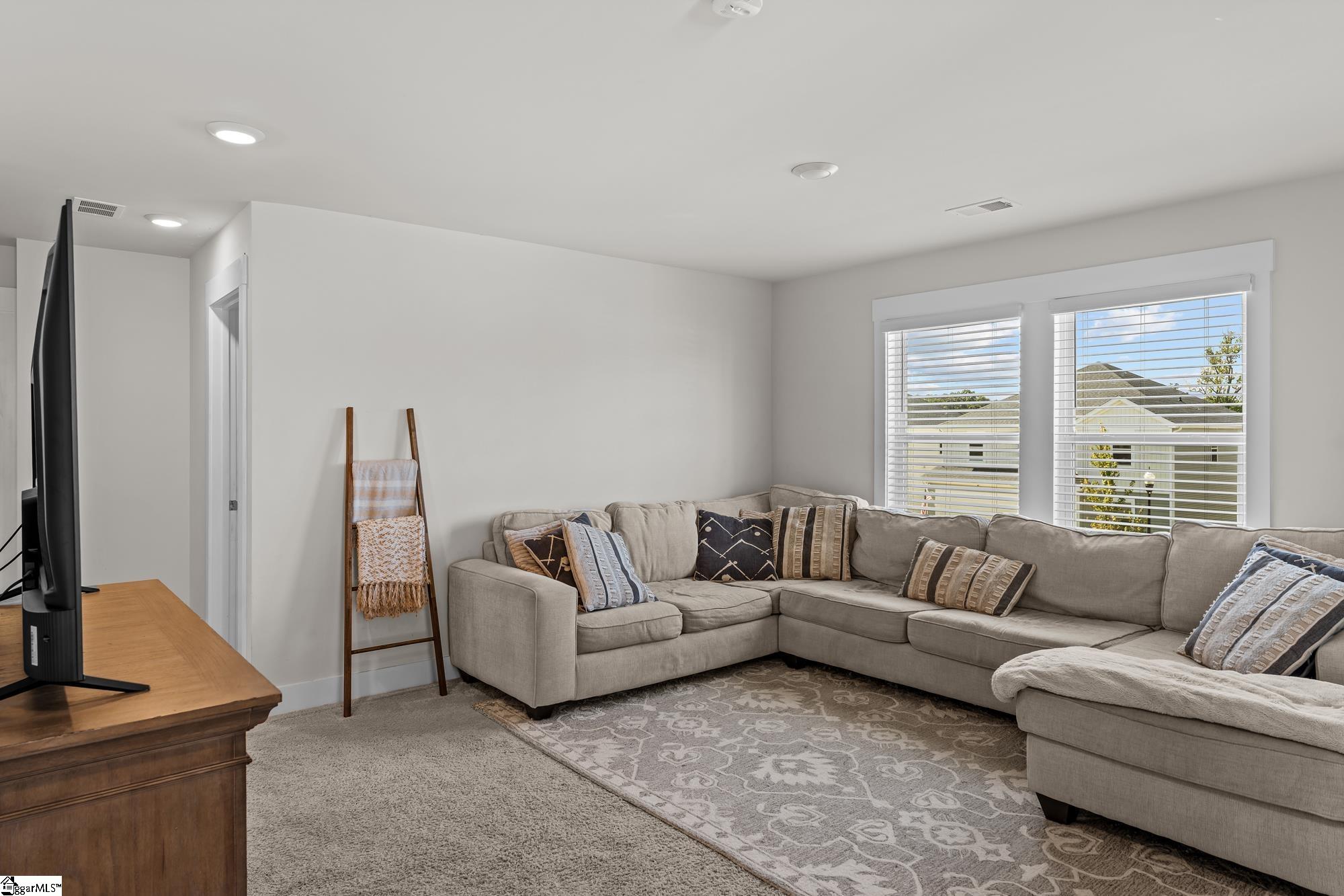 14 Shorncliffe Road Property Photo 17