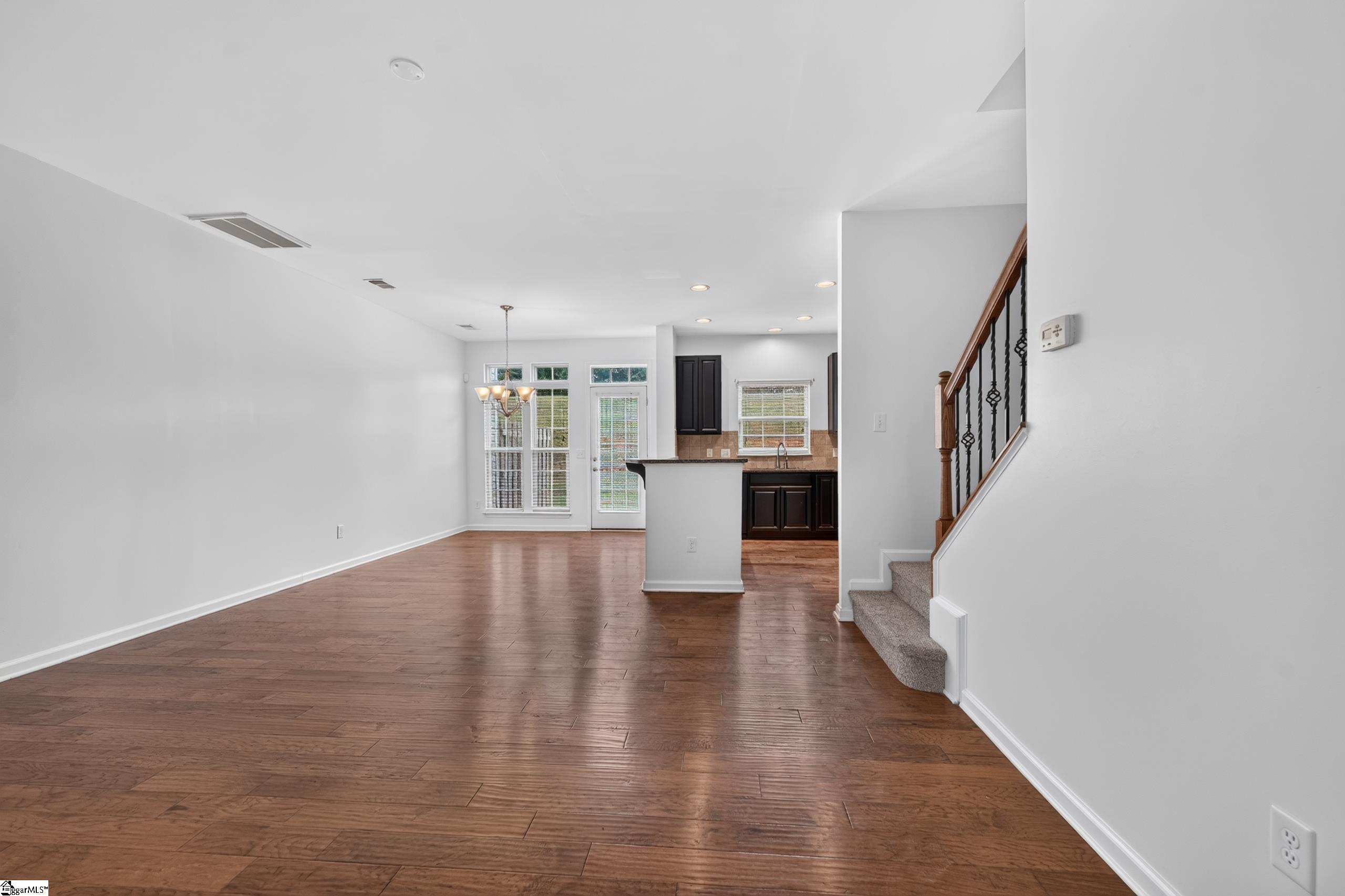 413 Christiane Way Property Photo 11