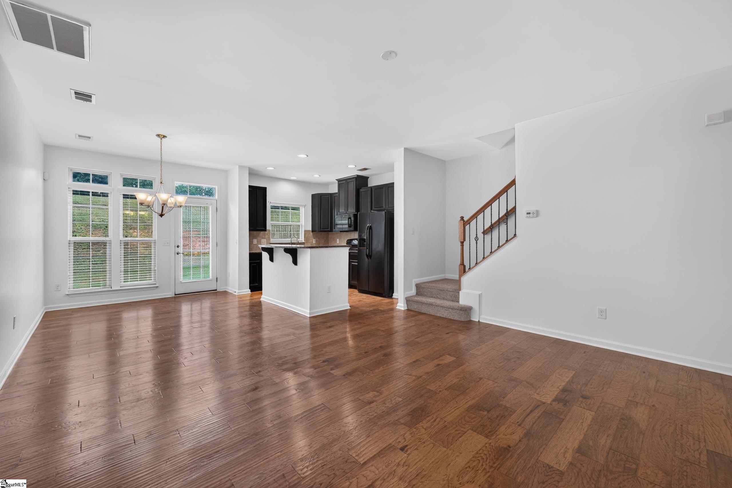 413 Christiane Way Property Photo 12