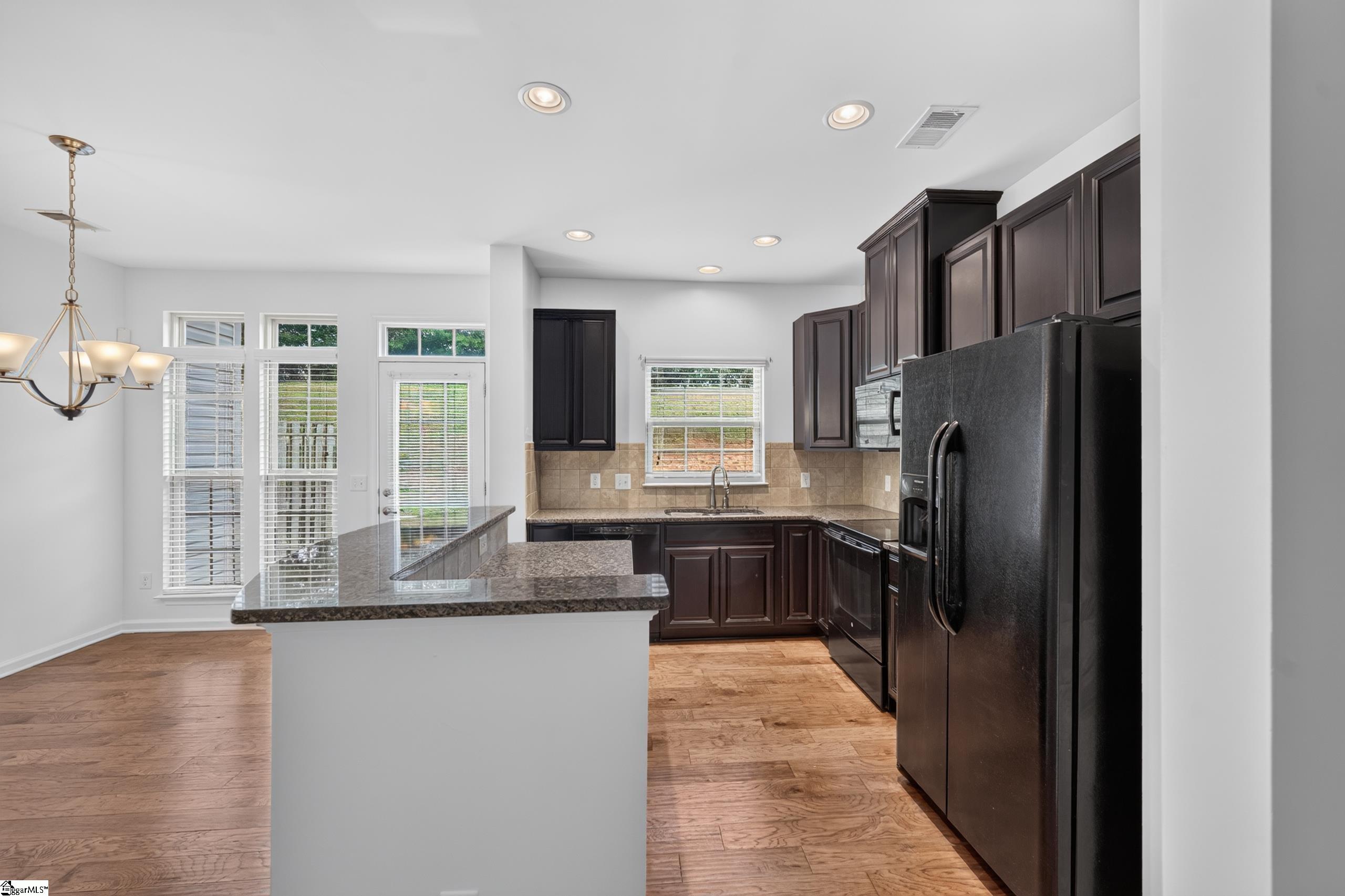 413 Christiane Way Property Photo 15