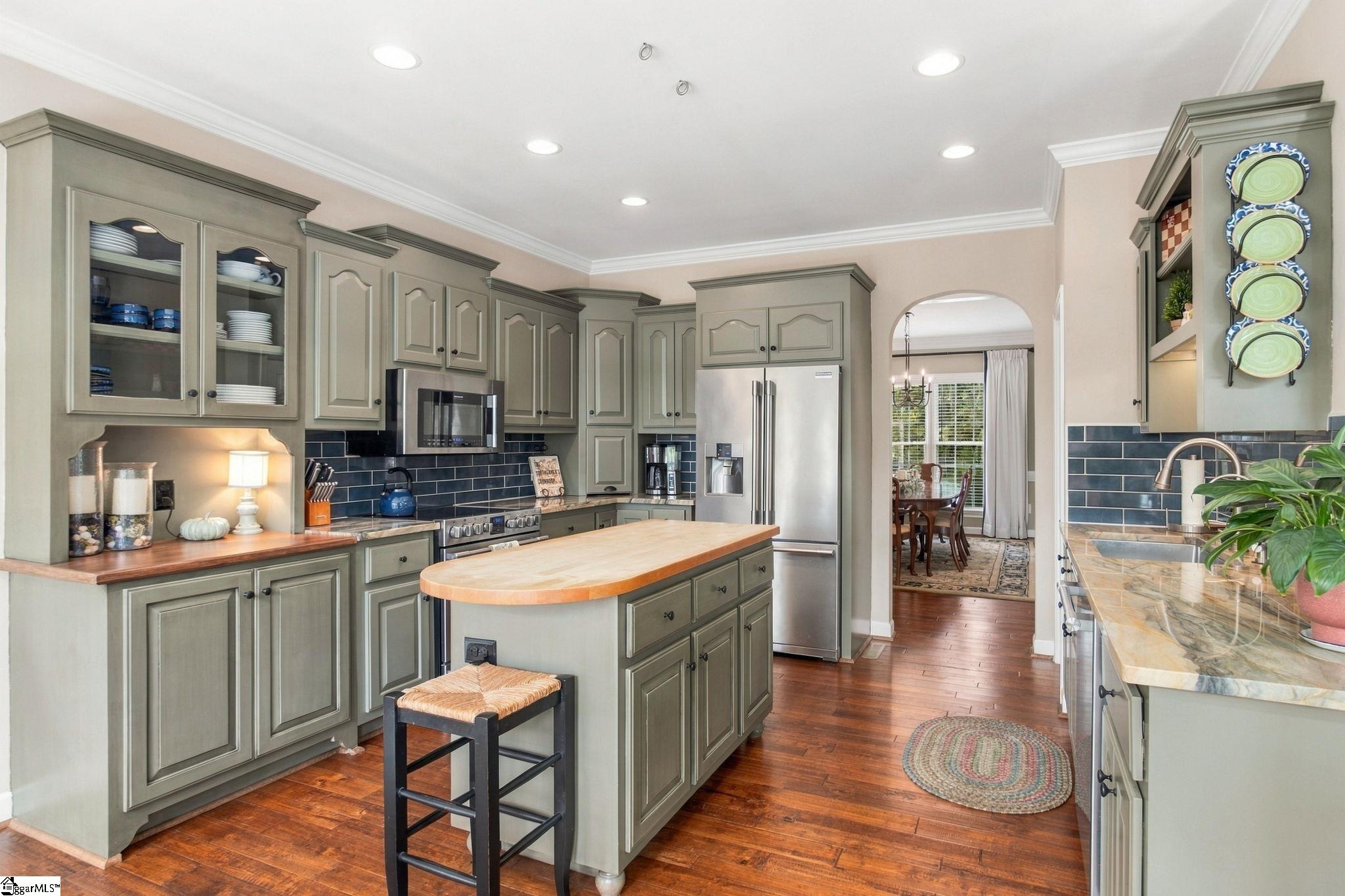 32 Debonair Way Property Photo 12