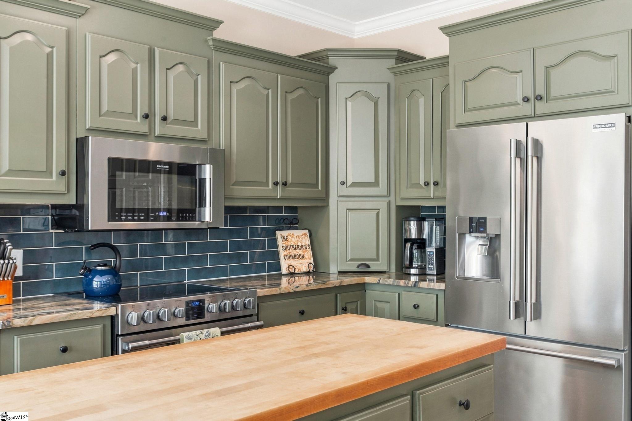 32 Debonair Way Property Photo 14