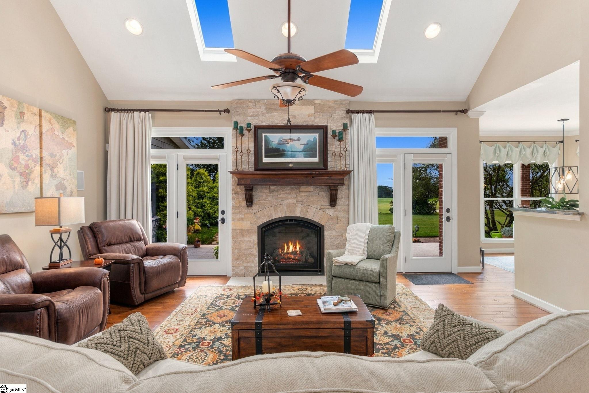32 Debonair Way Property Photo 17