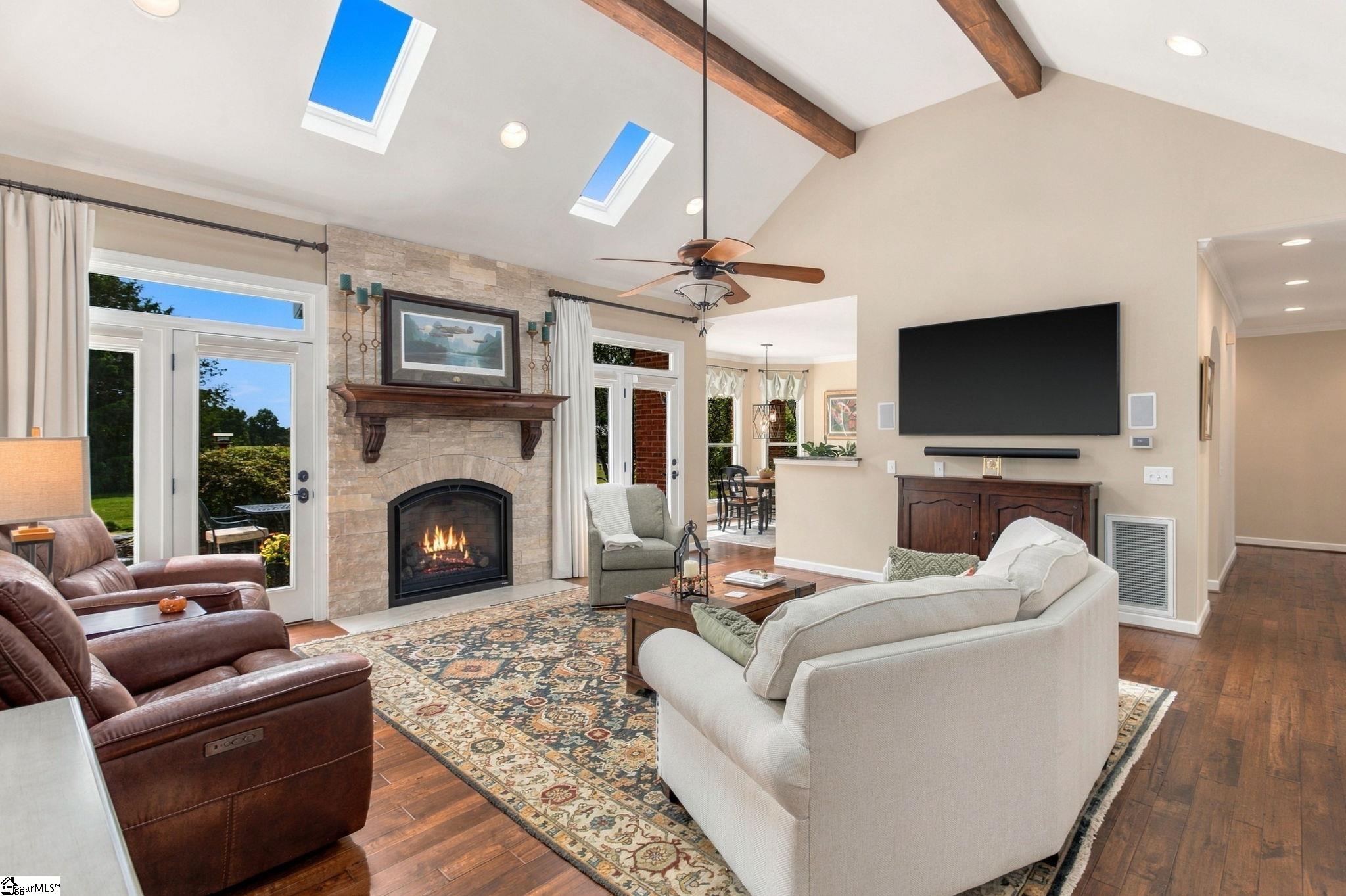 32 Debonair Way Property Photo 18
