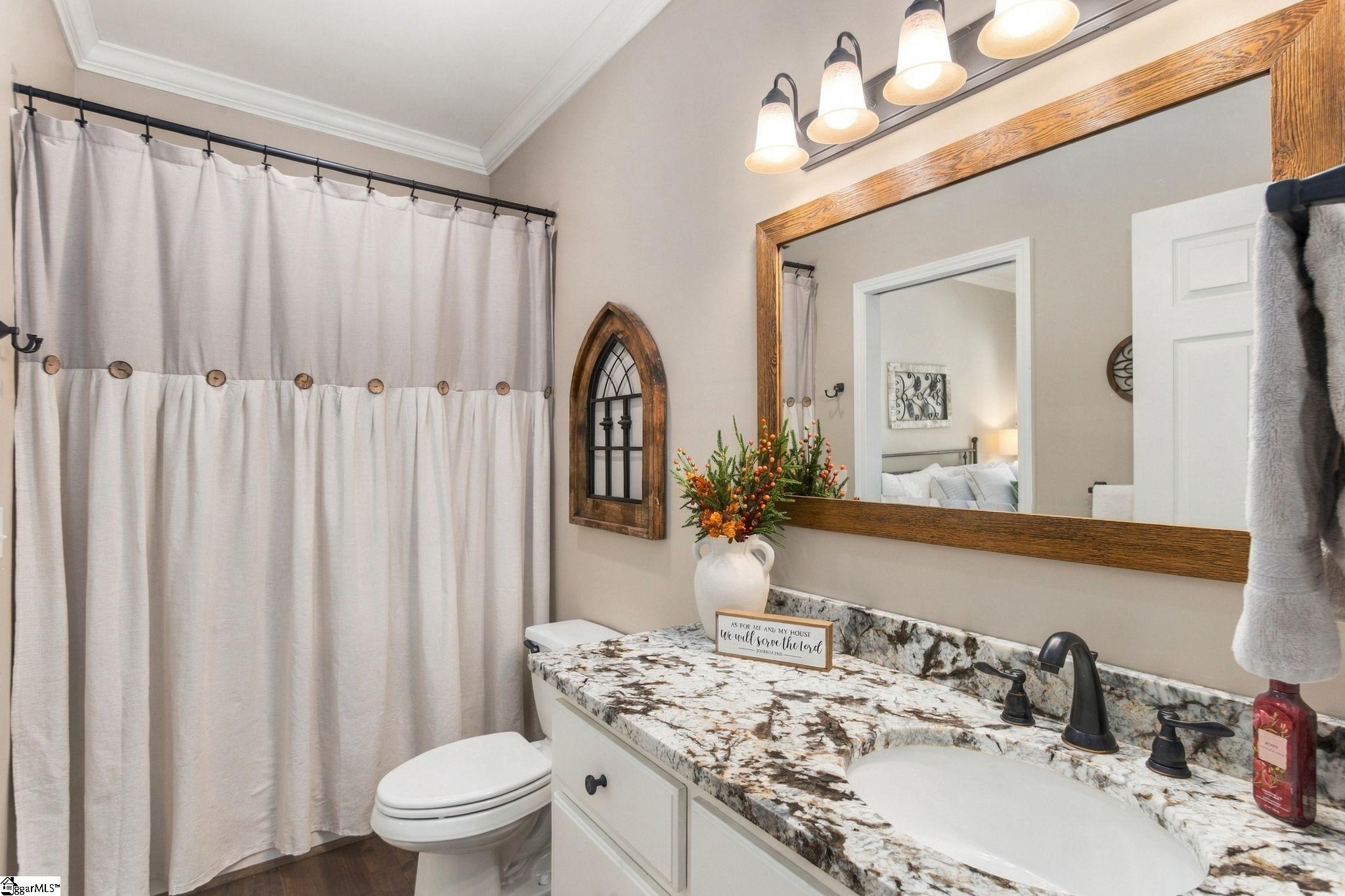 32 Debonair Way Property Photo 29