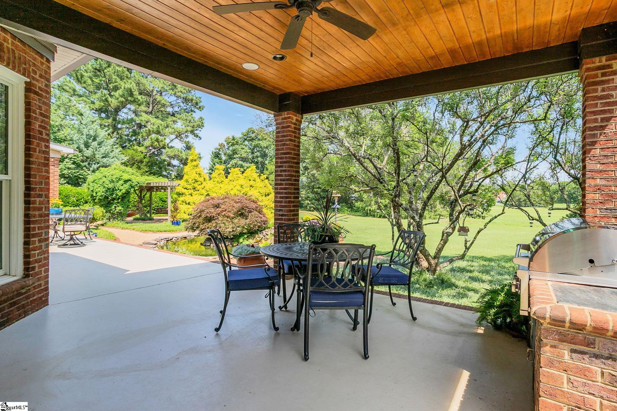 32 Debonair Way Property Photo 31