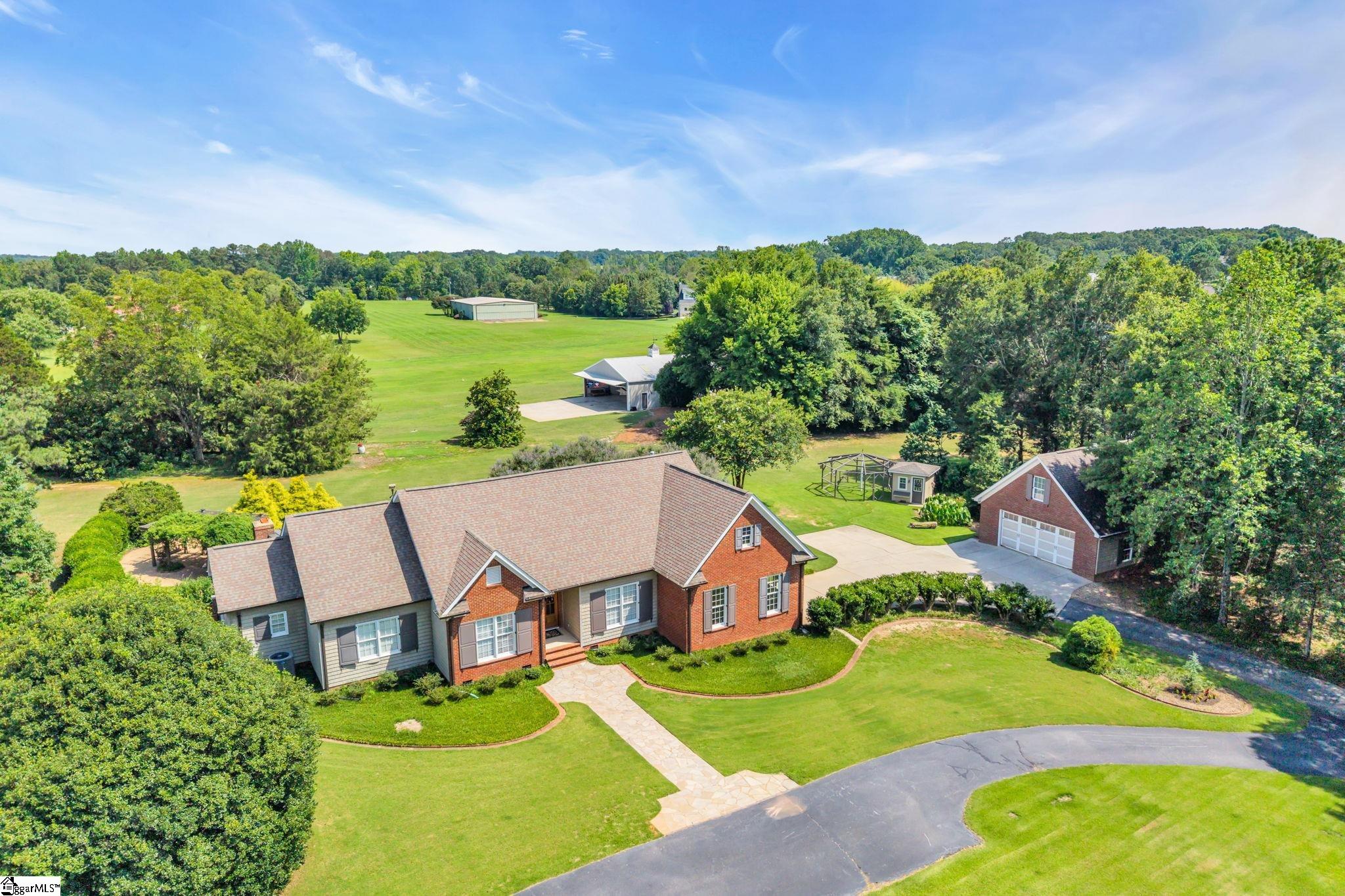 32 Debonair Way Property Photo 42