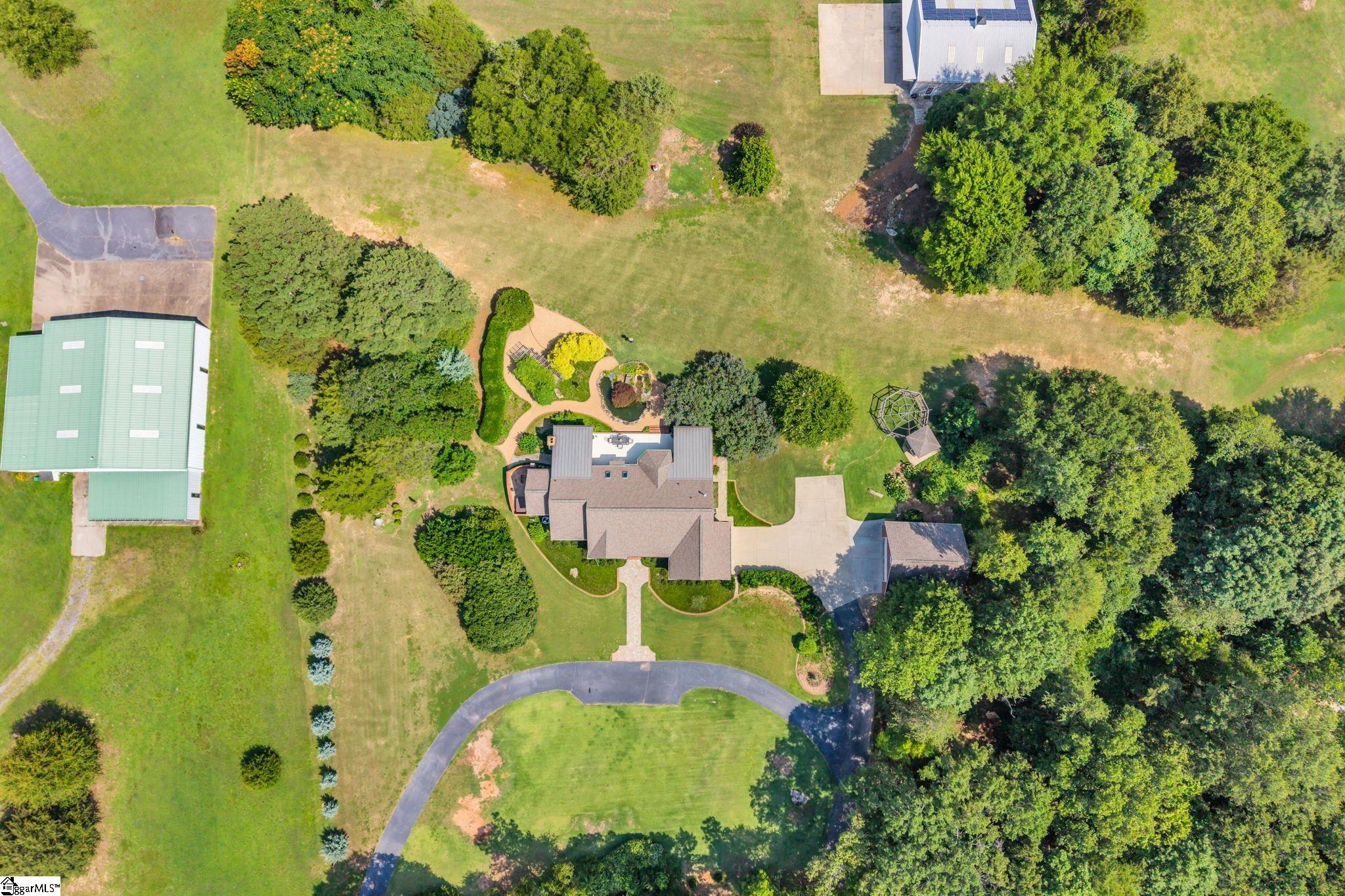 32 Debonair Way Property Photo 43
