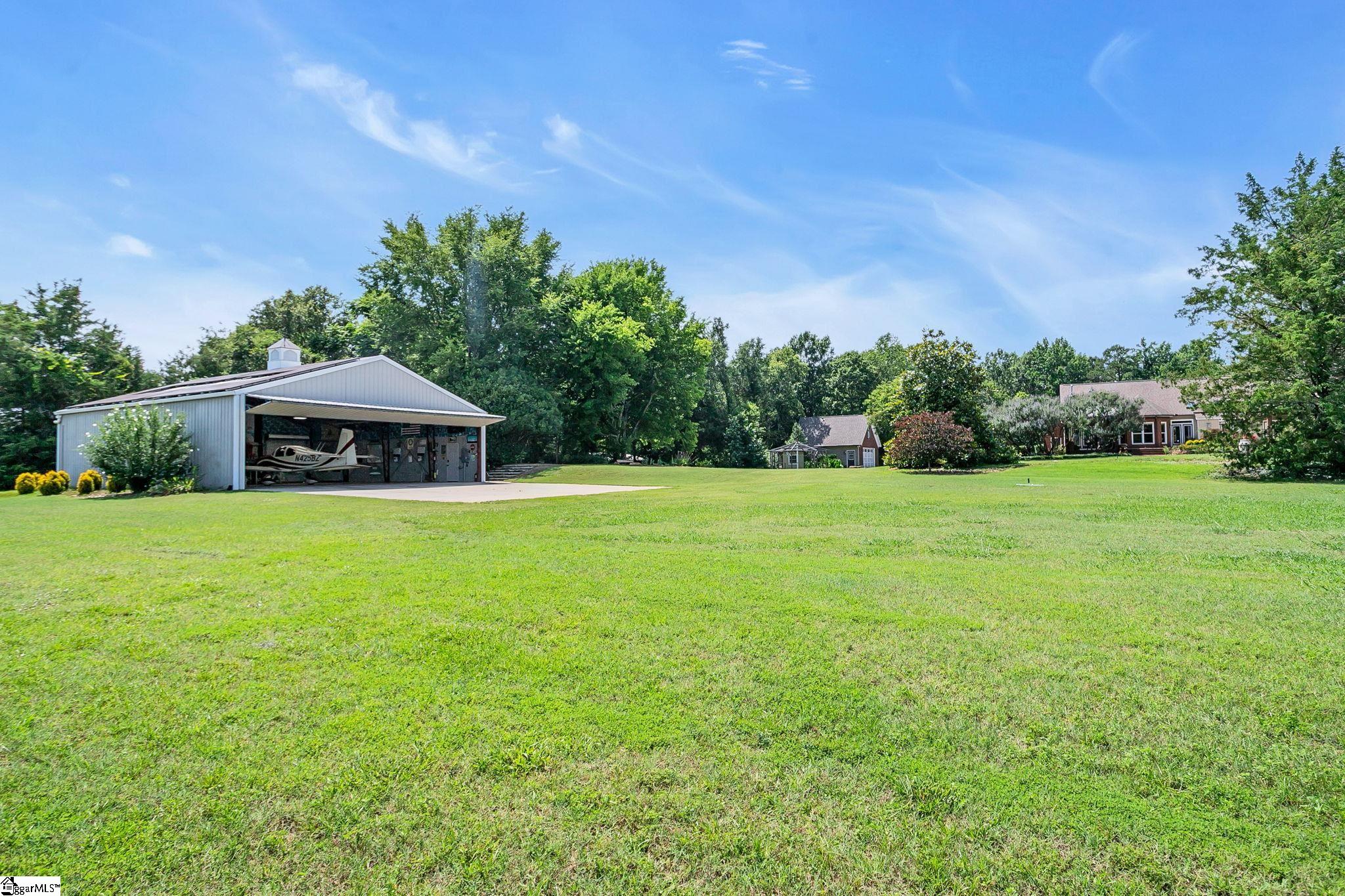32 Debonair Way Property Photo 47