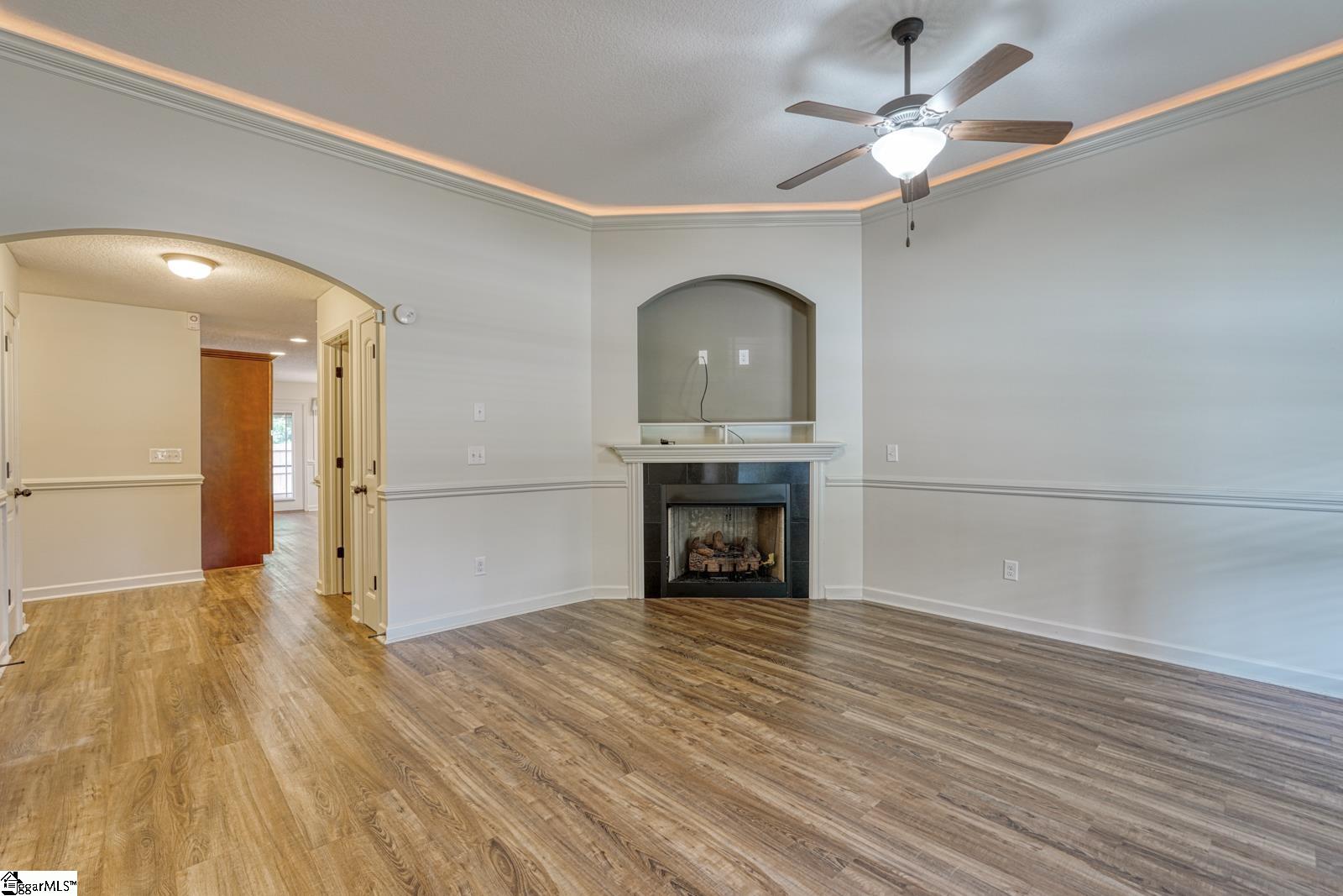 560 Semillon Lane Property Photo 4