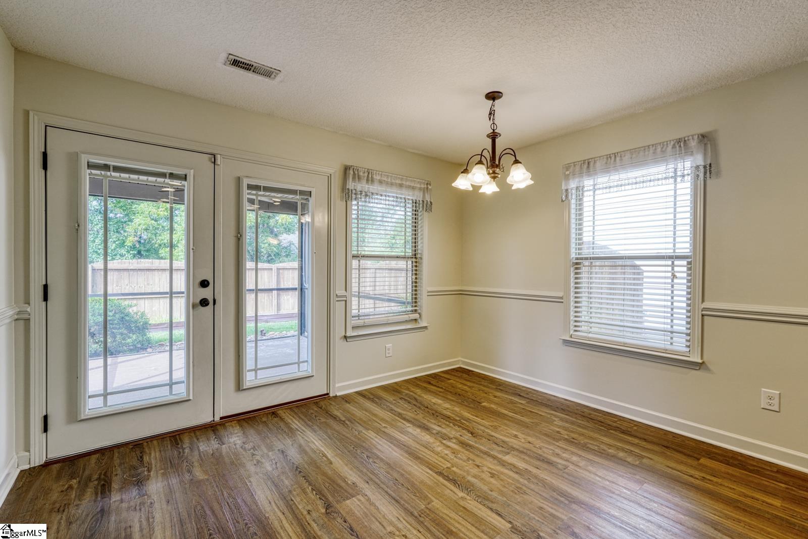 560 Semillon Lane Property Photo 15