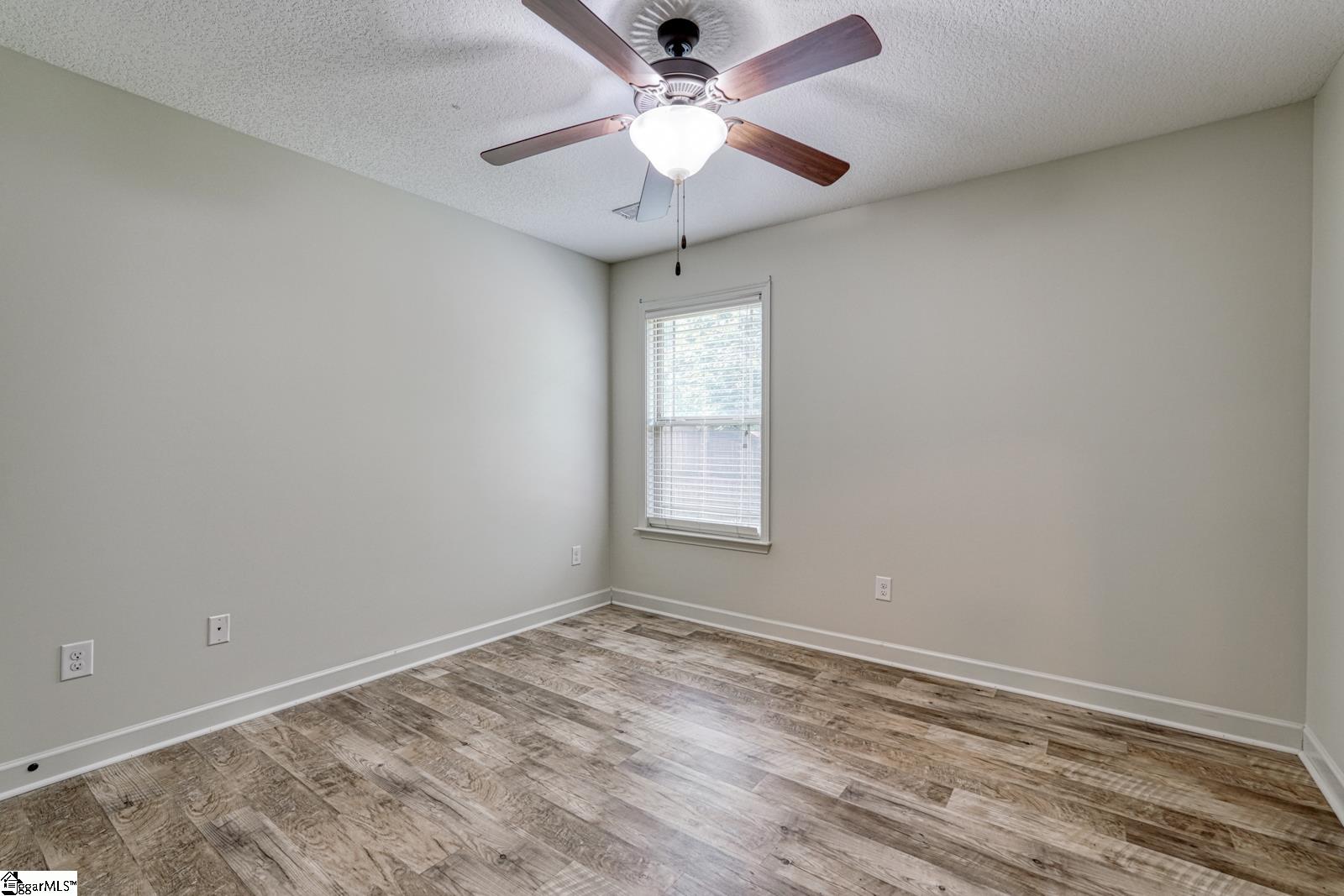 560 Semillon Lane Property Photo 23
