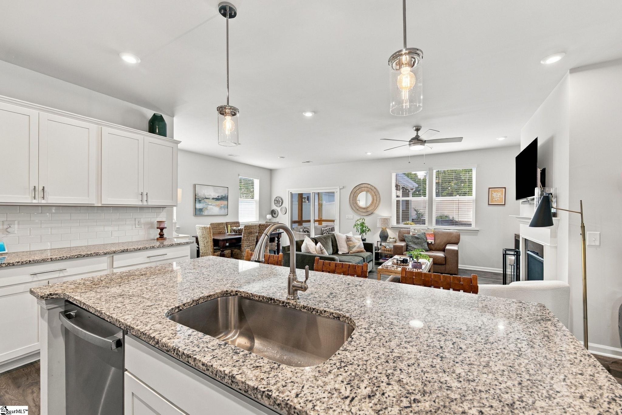 1203 Maridian Street Property Photo 9
