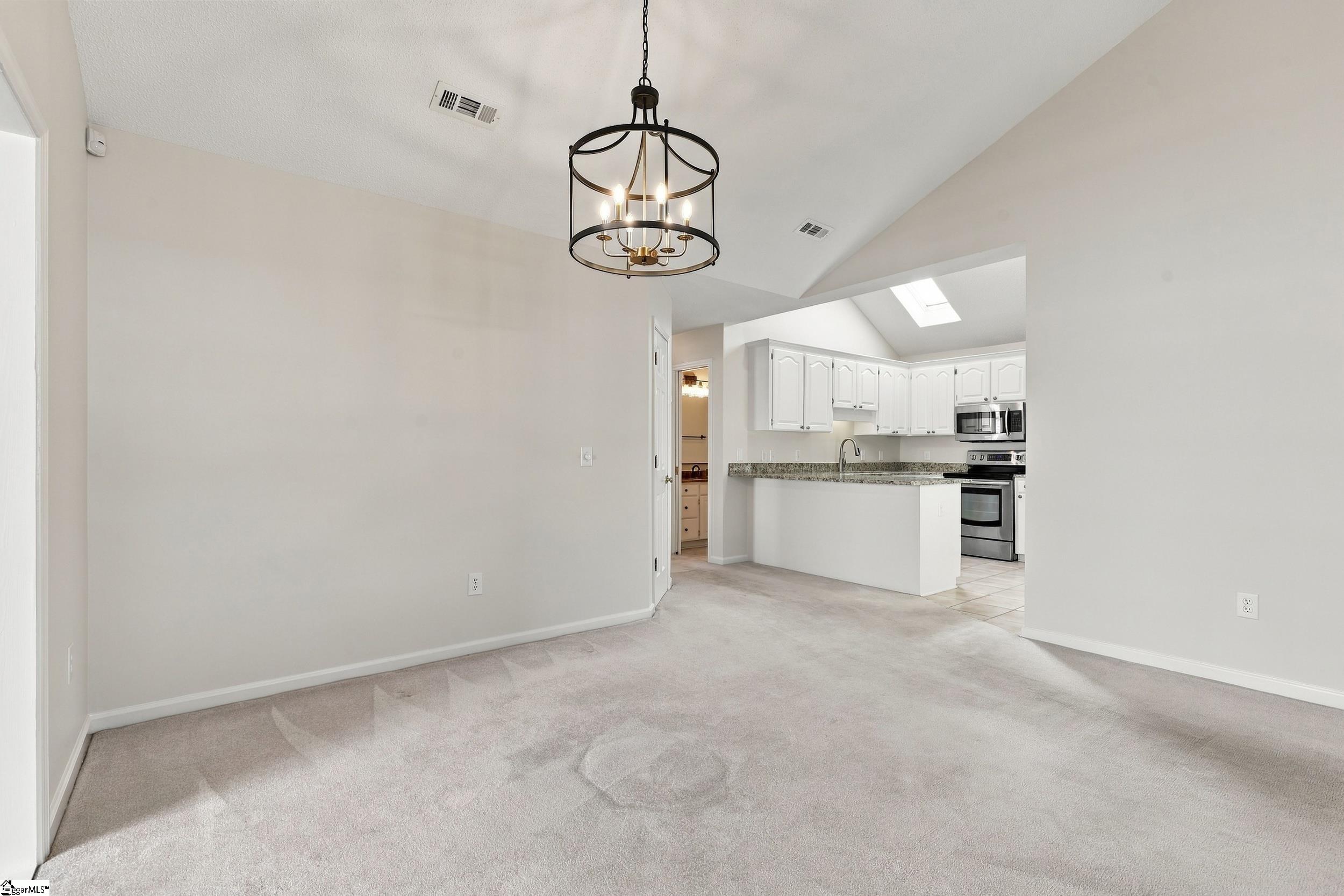 115 Lennox Lane Property Photo 15