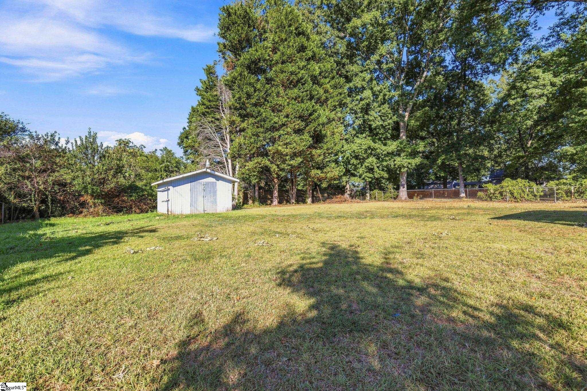 206 Lions Club Road Property Photo 7